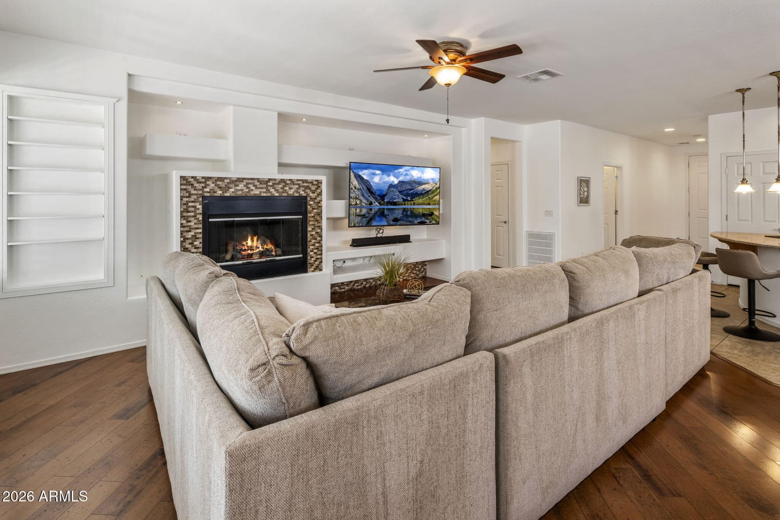 4637 E NARROWLEAF Drive, Gilbert, AZ 85298 — photo 4 of 28