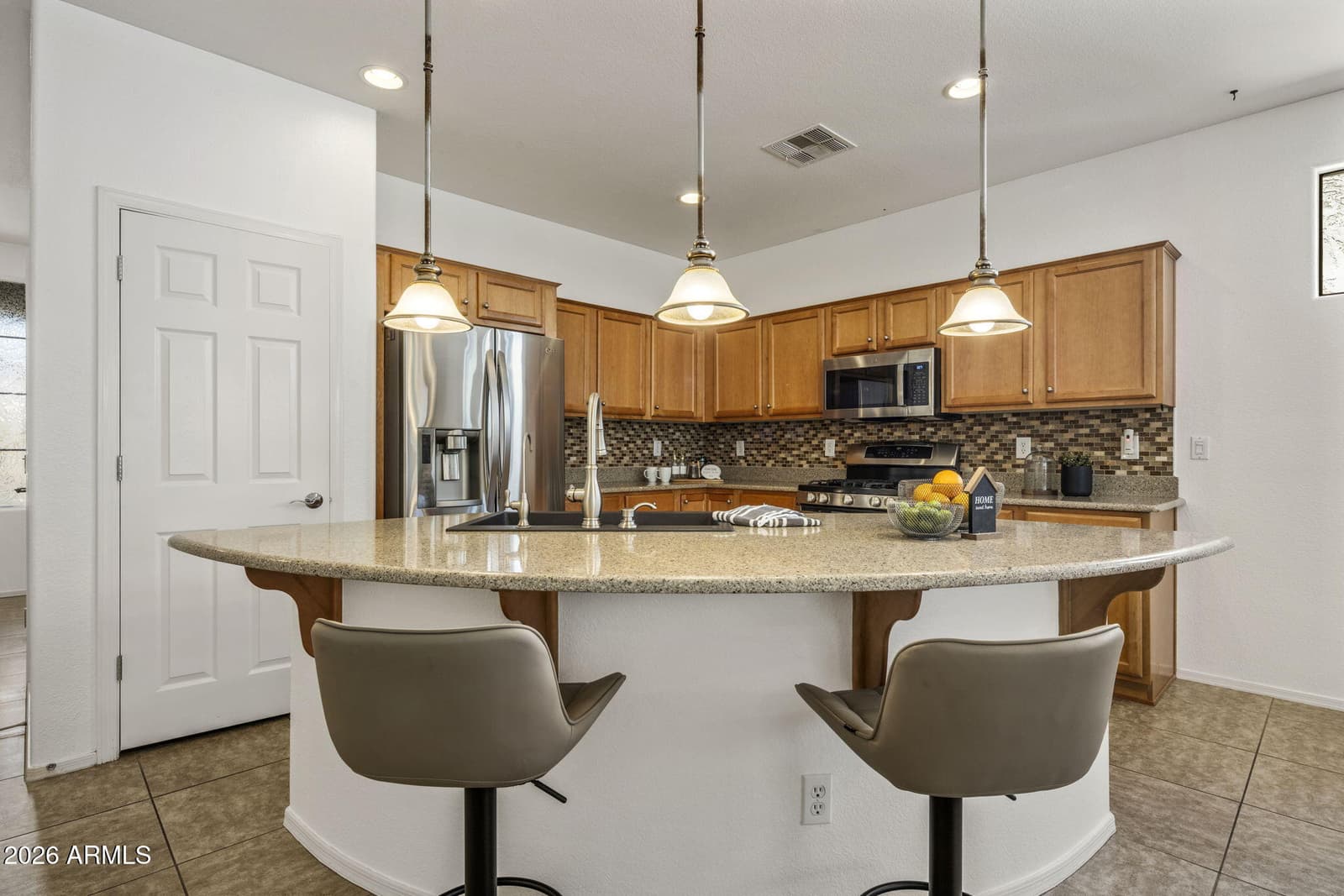 4637 E NARROWLEAF Drive, Gilbert, AZ 85298 — photo 16 of 28