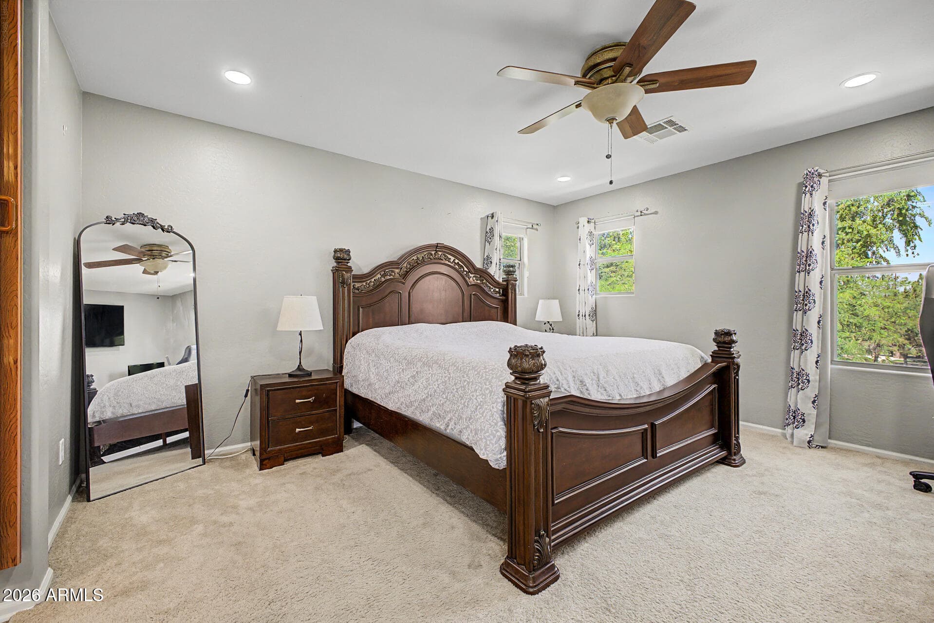 1020 S CHESHIRE Lane, Gilbert, AZ 85296 — photo 18 of 35