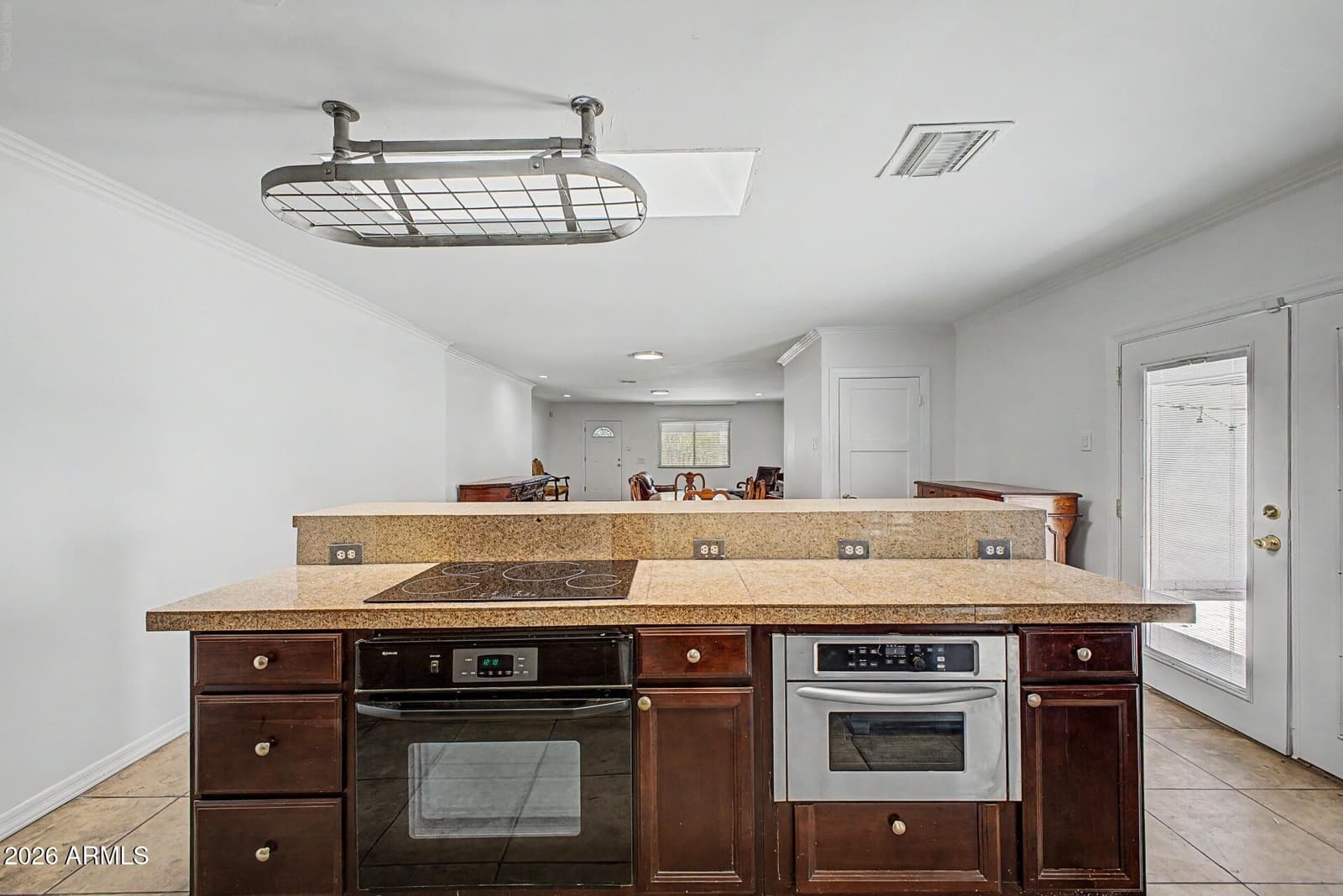 4015 N 12TH Avenue, Phoenix, AZ 85013 — photo 15 of 23