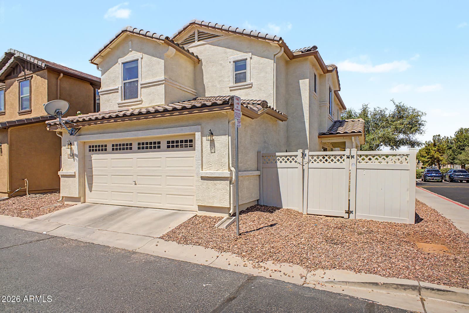 1020 S CHESHIRE Lane, Gilbert, AZ 85296 — photo 32 of 35