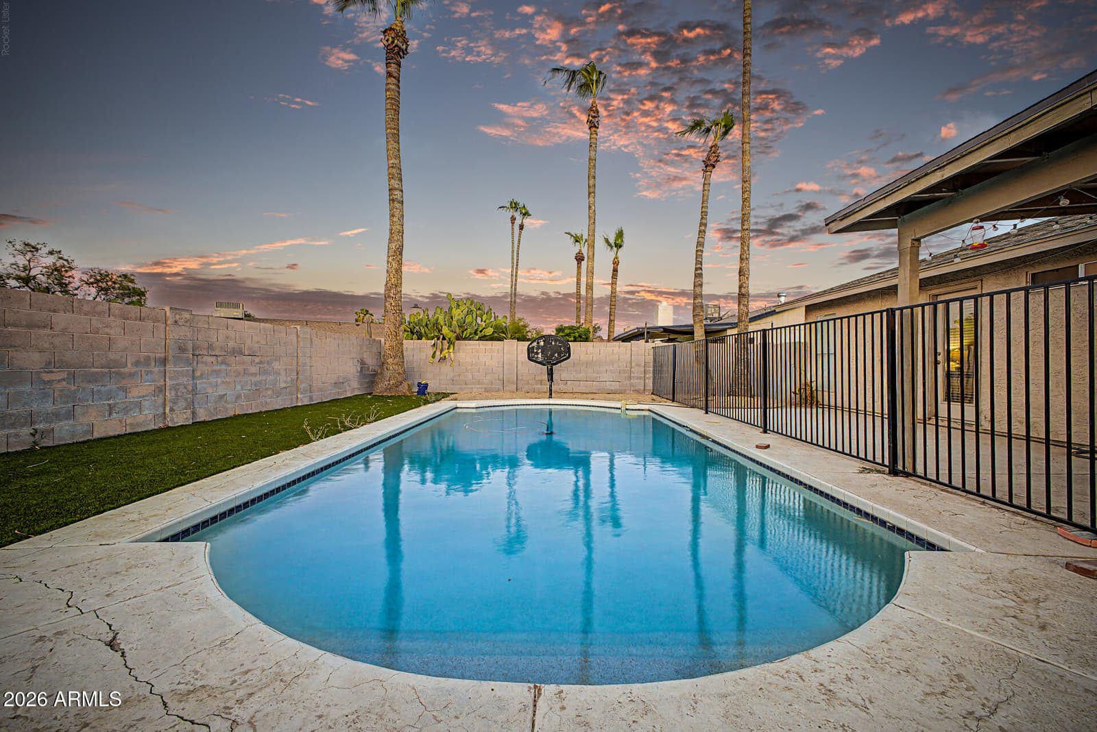 4860 E CAPISTRANO Avenue, Phoenix, AZ 85044 — photo 3 of 35