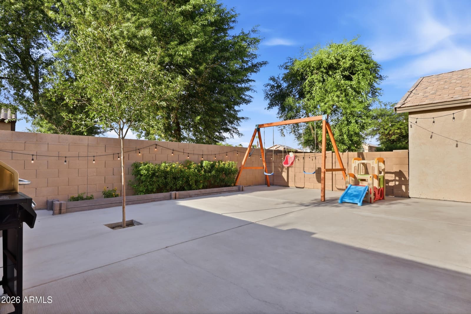 10644 W CORONADO Road, Avondale, AZ 85392 — photo 37 of 43