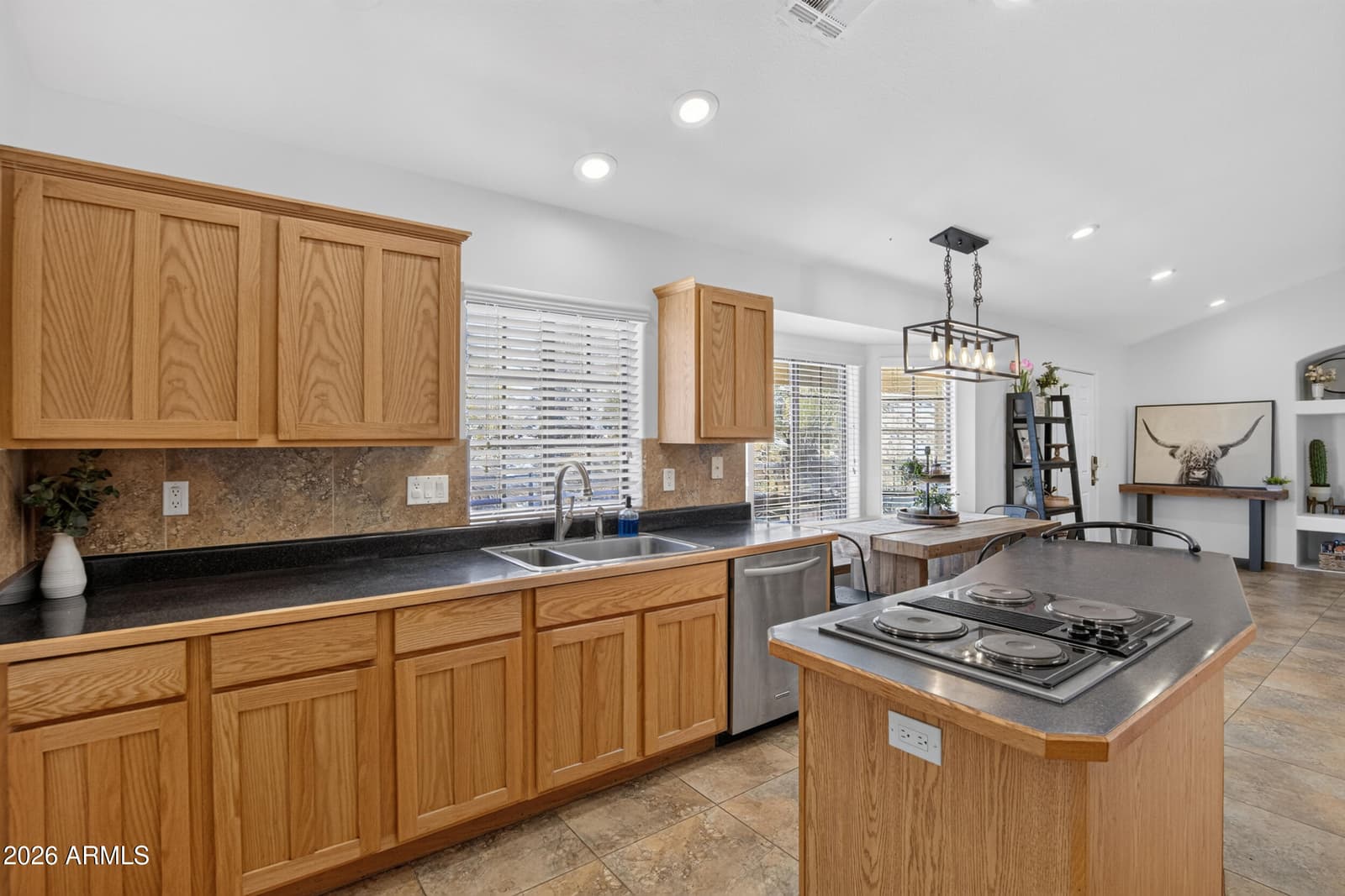 16801 E HUNT Highway, Queen Creek, AZ 85142 — photo 21 of 54