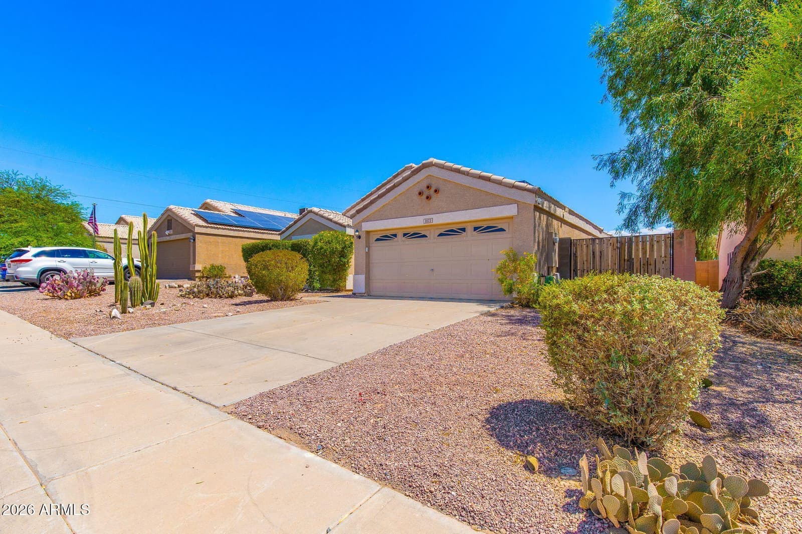 11173 W MANZANITA Drive, Peoria, AZ 85345 — photo 2 of 37