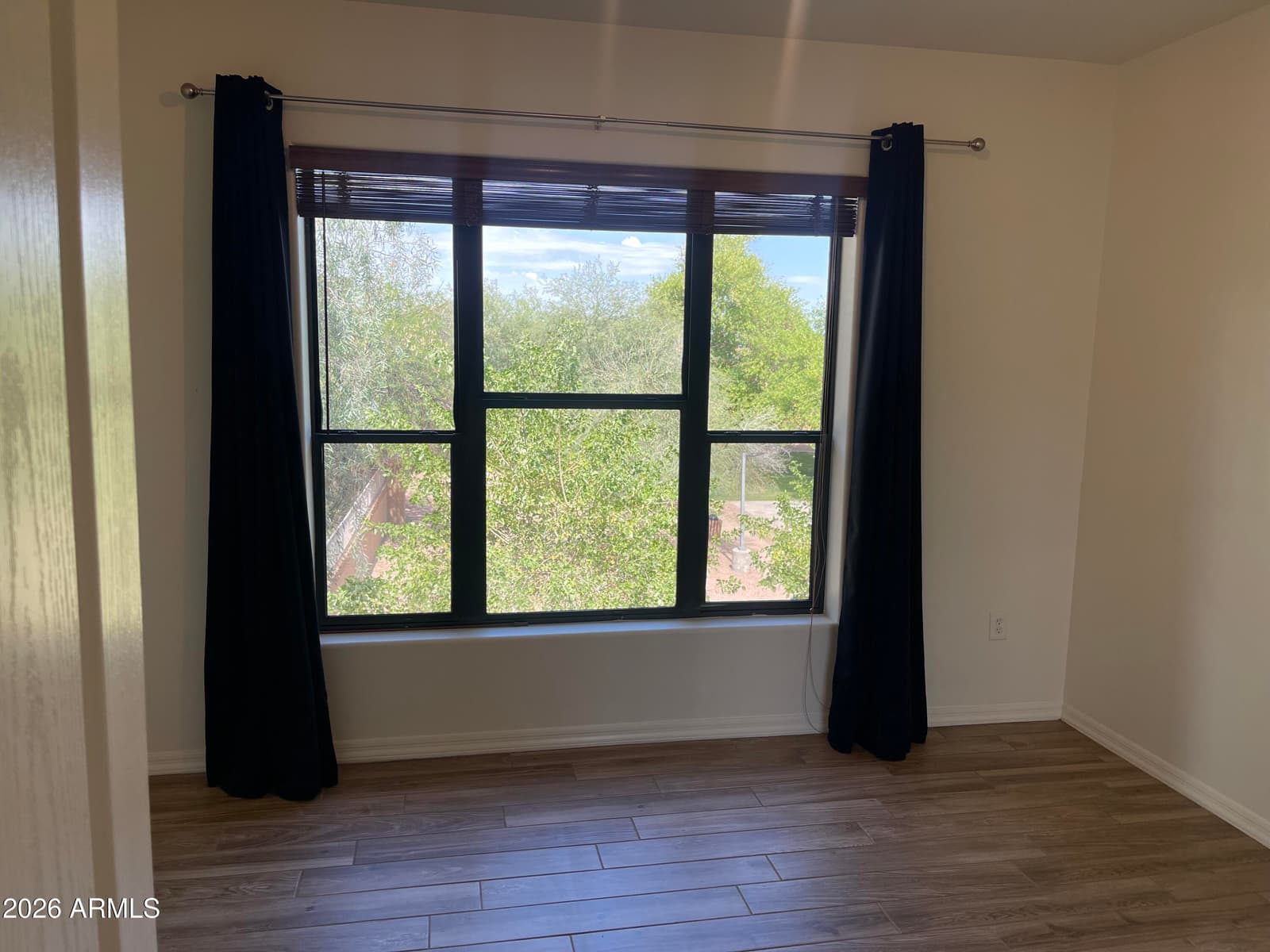20660 N 40TH Street 2082, Phoenix, AZ 85050 — photo 18 of 37