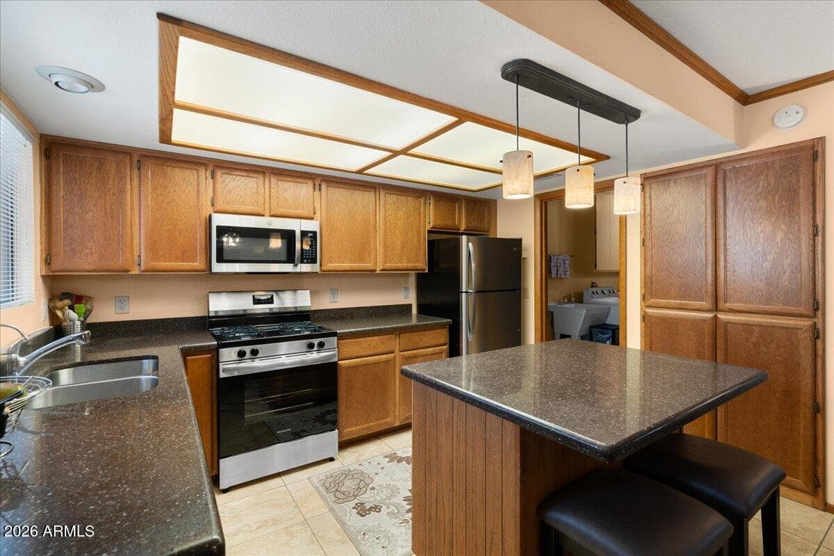 340 HIDDEN VALLEY Drive, Prescott, AZ 86303 — photo 9 of 45