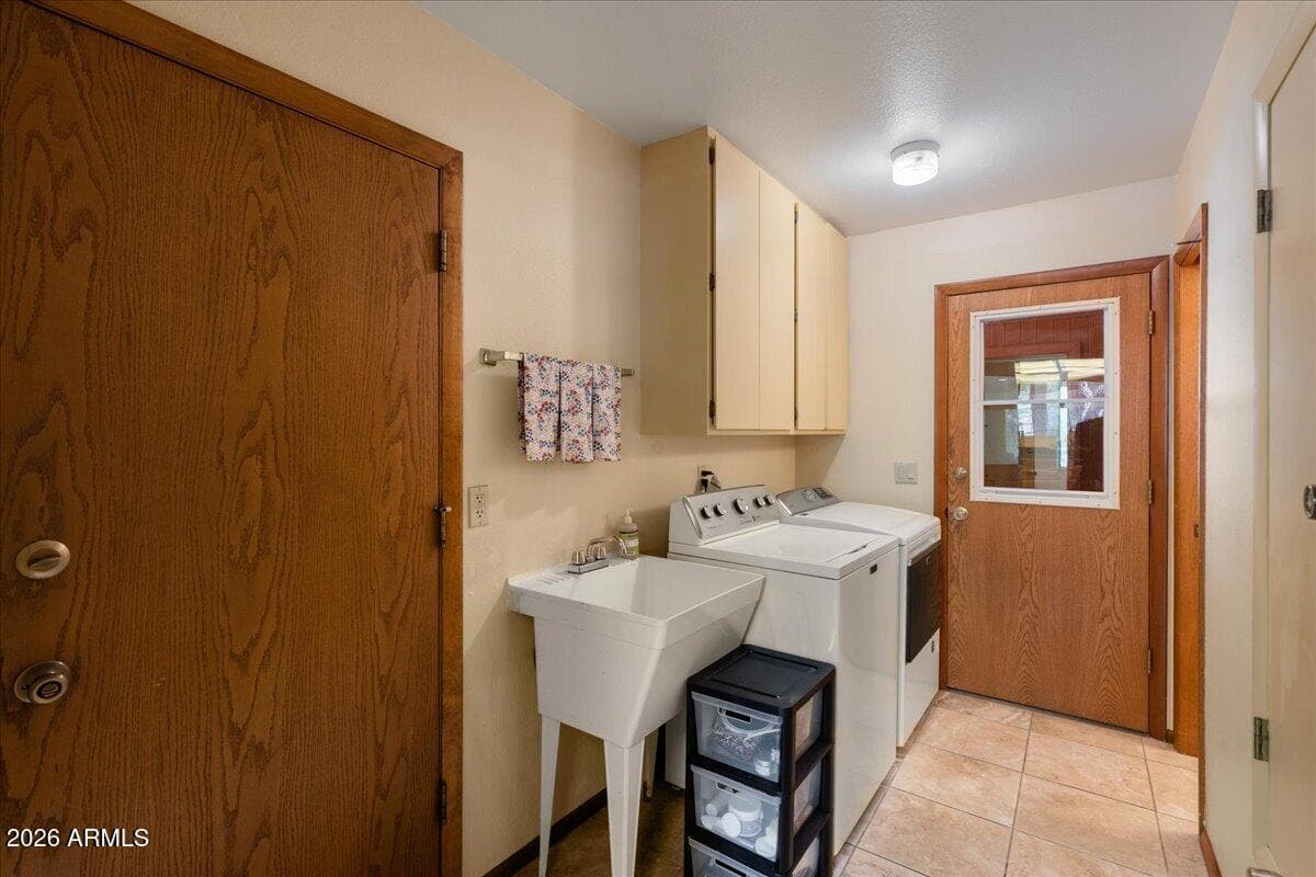 340 HIDDEN VALLEY Drive, Prescott, AZ 86303 — photo 11 of 45