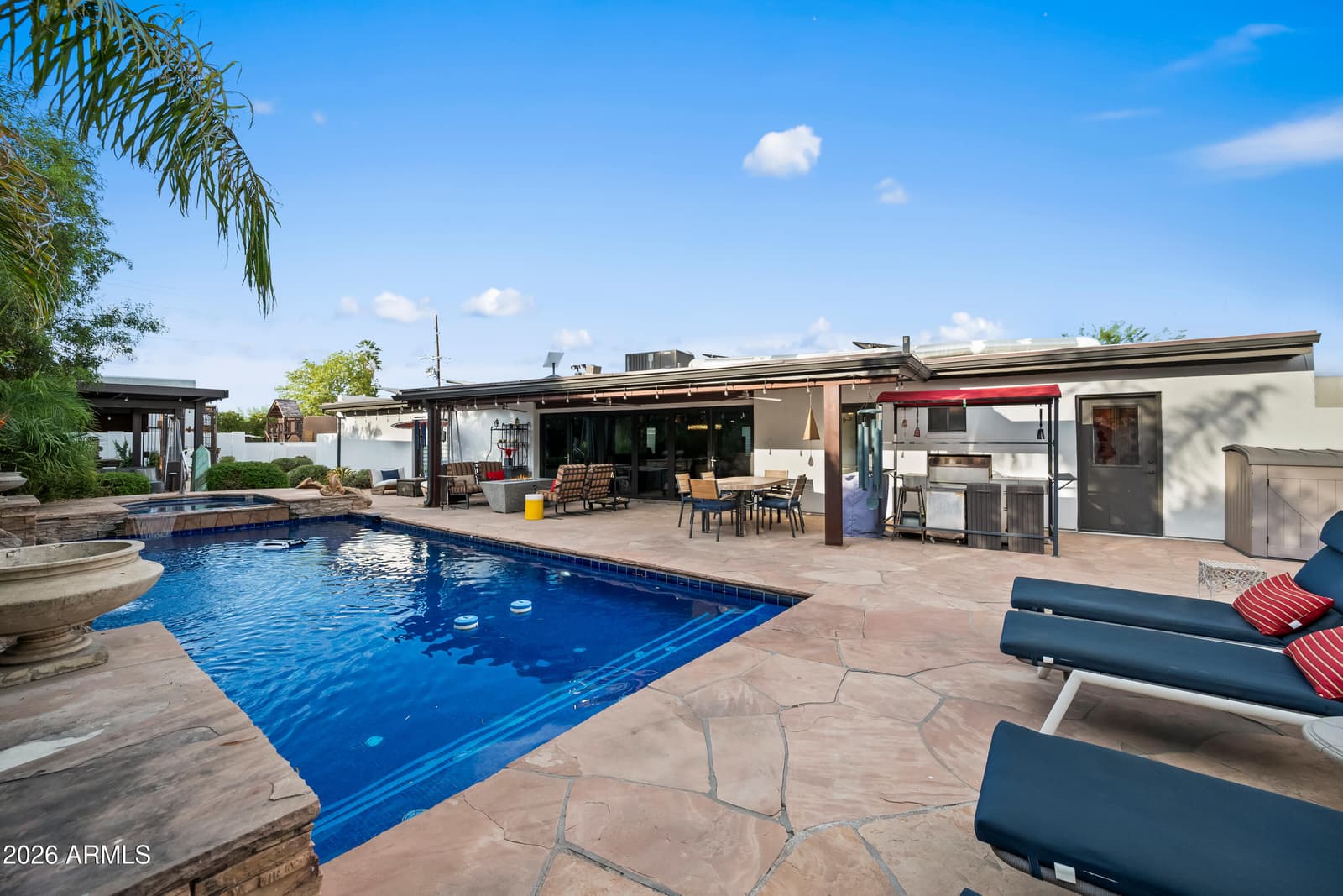 3501 E CANNON Drive, Phoenix, AZ 85028 — photo 18 of 70