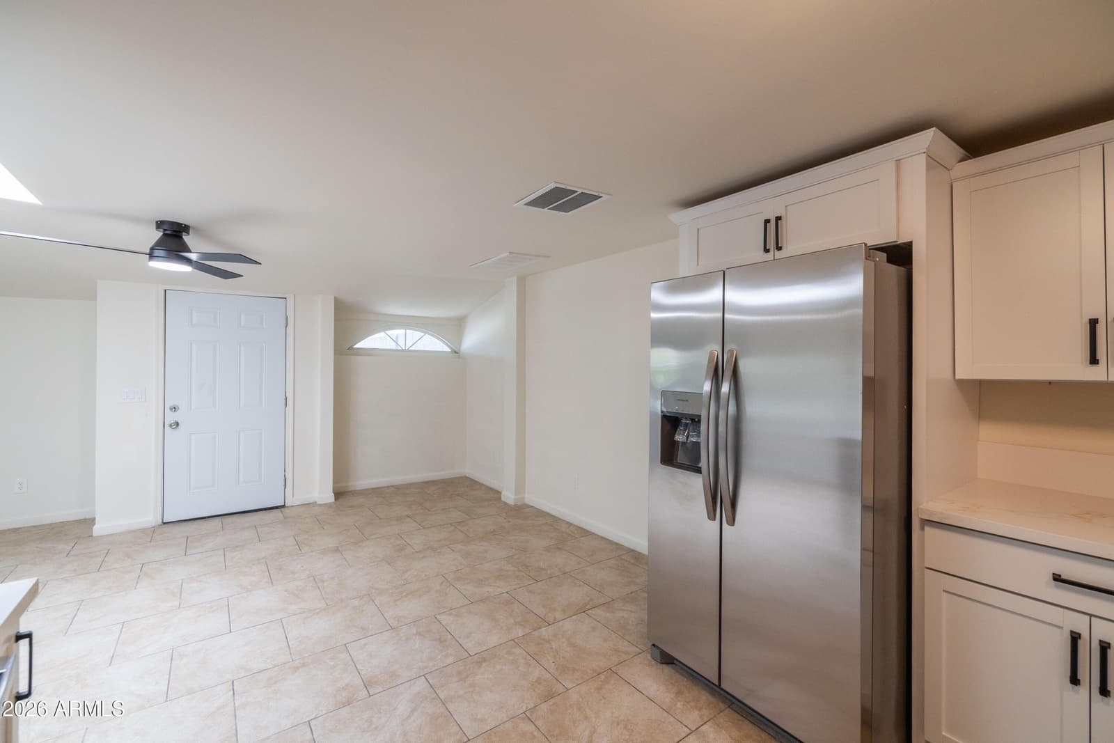 2501 W HAYWARD Avenue, Phoenix, AZ 85051 — photo 8 of 40