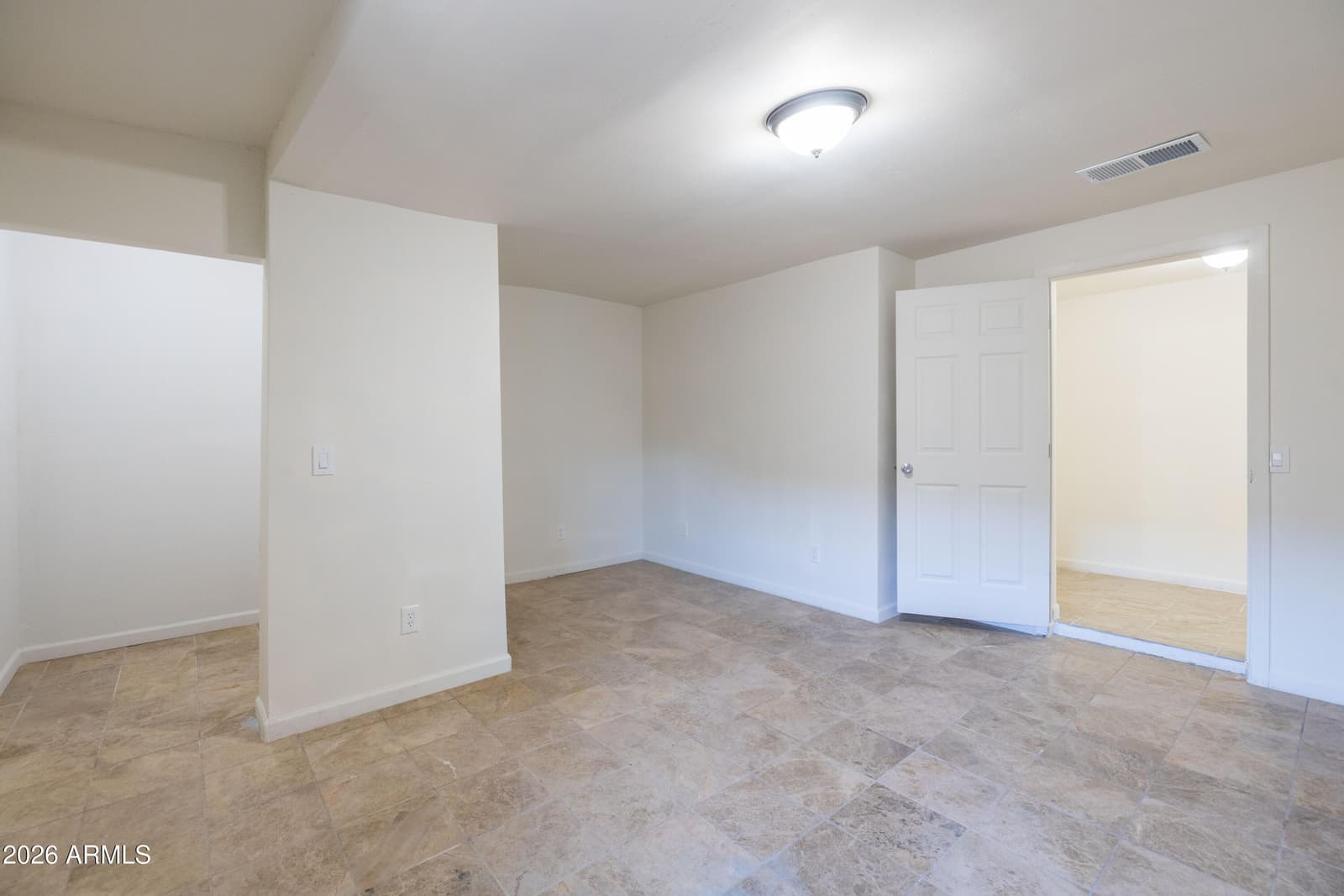 2501 W HAYWARD Avenue, Phoenix, AZ 85051 — photo 18 of 40