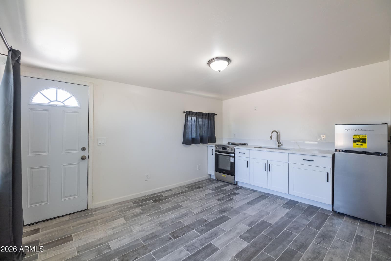2501 W HAYWARD Avenue, Phoenix, AZ 85051 — photo 33 of 40