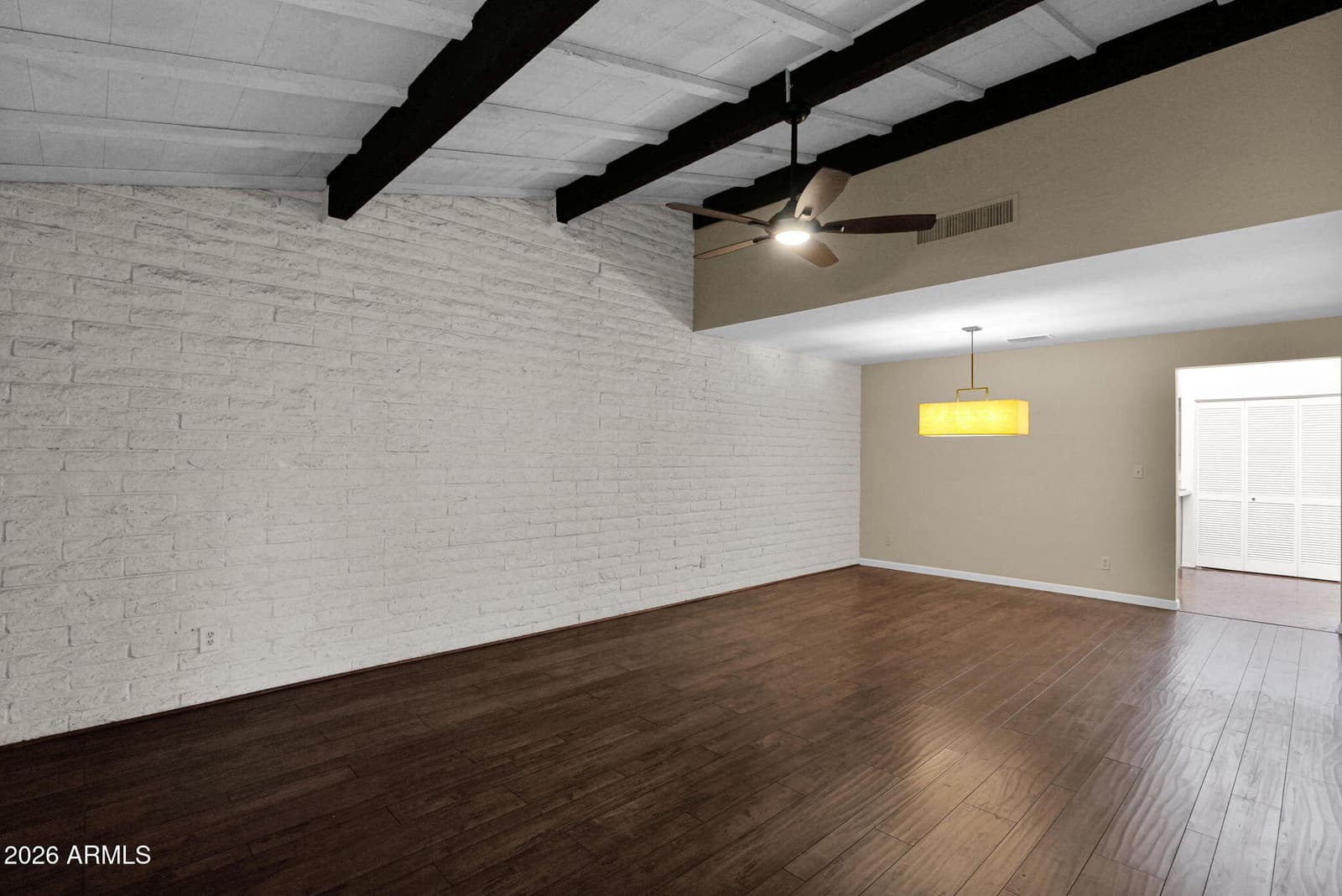 7840 N 7TH Street 9, Phoenix, AZ 85020 — photo 3 of 24