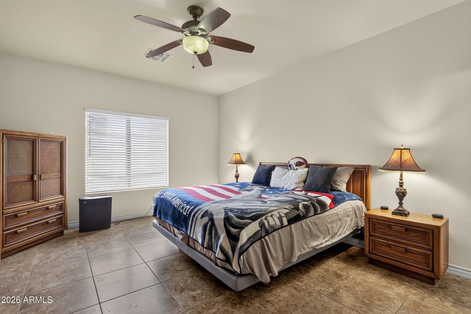 566 E RENEGADE Place, San Tan Valley, AZ 85143 — photo 19 of 75