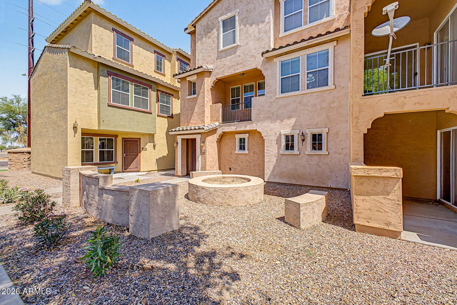2012 N 78TH Glen, Phoenix, AZ 85035 — photo 3 of 29