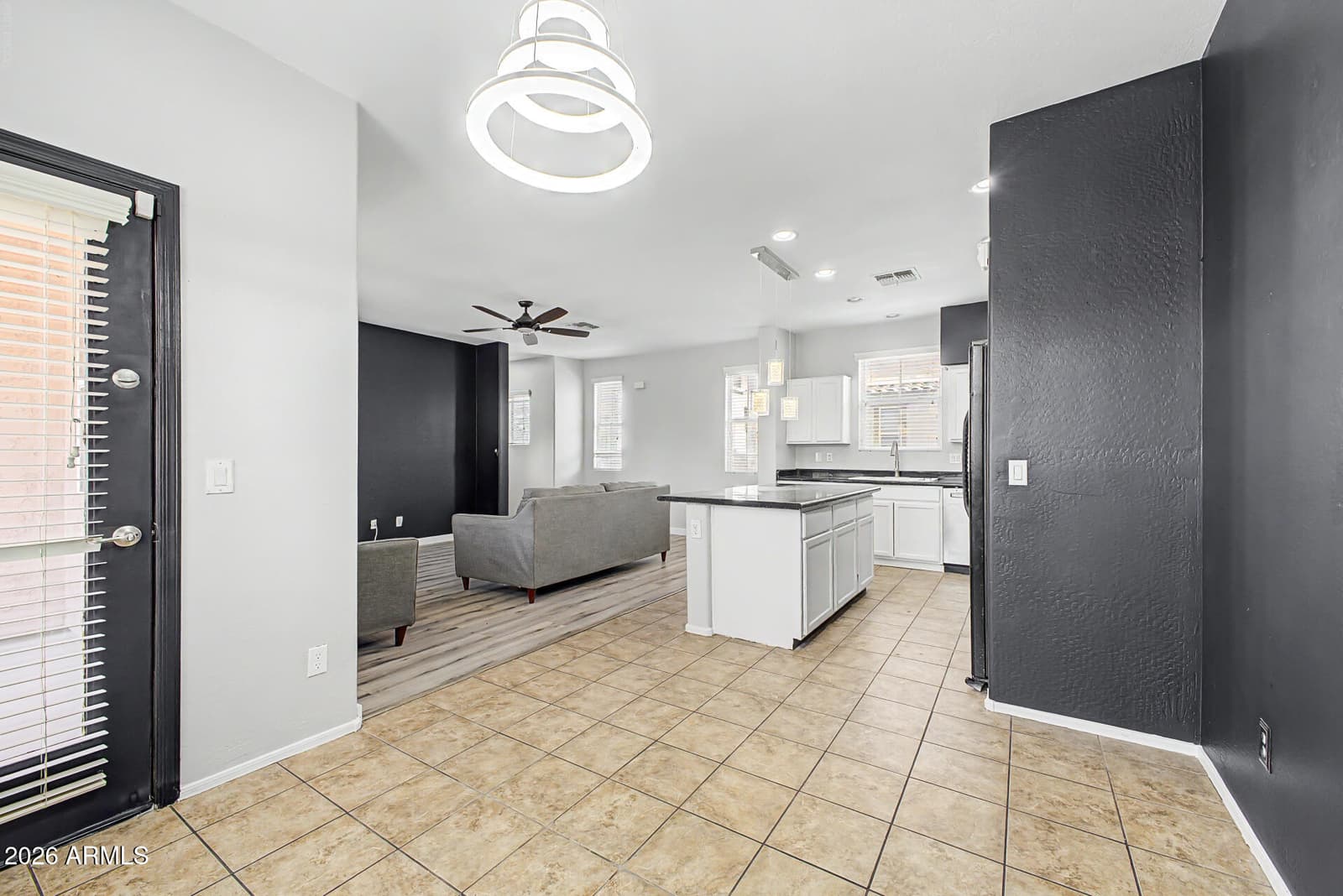 2012 N 78TH Glen, Phoenix, AZ 85035 — photo 12 of 29