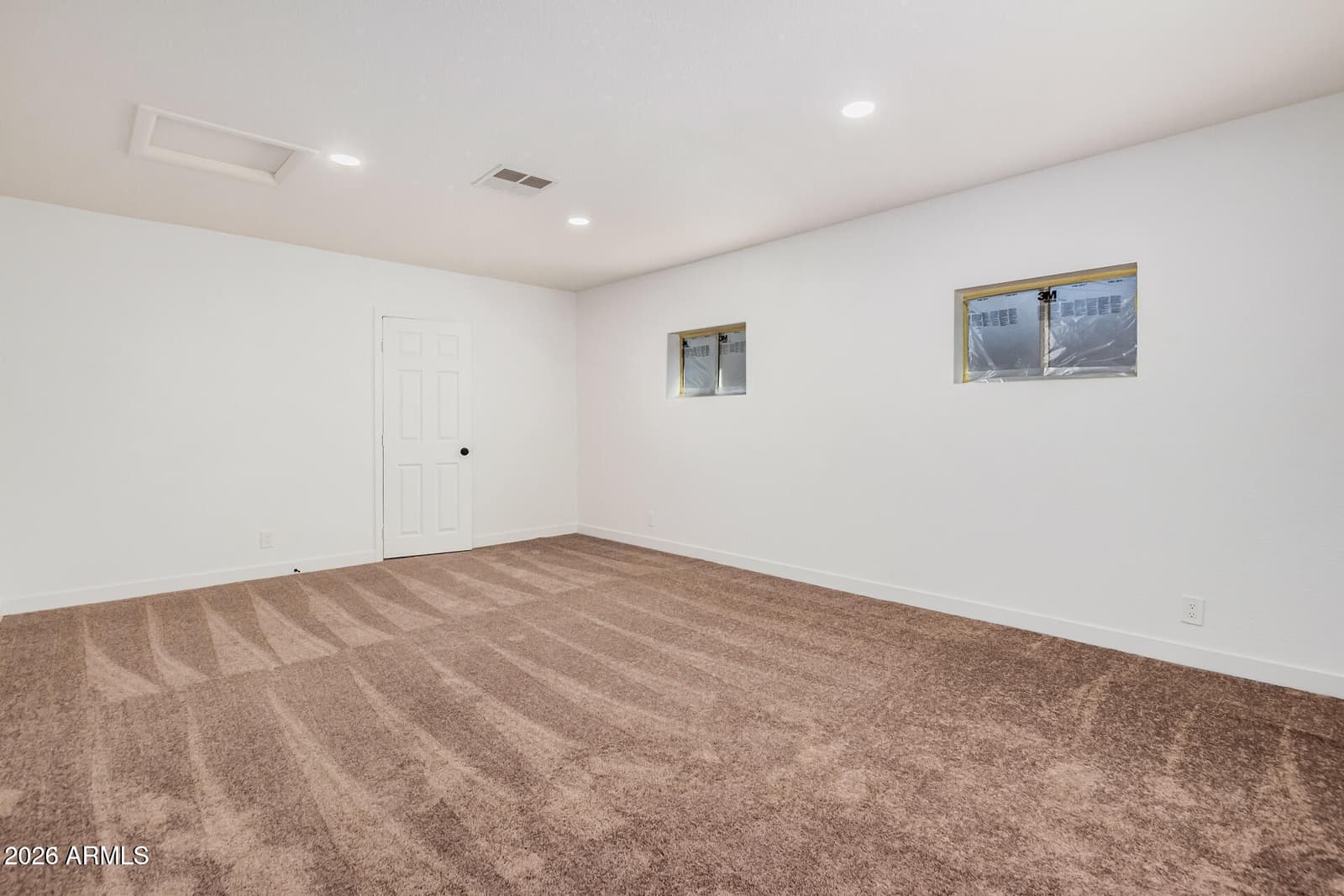 11423 N 33rd Avenue, Phoenix, AZ 85029 — photo 7 of 11