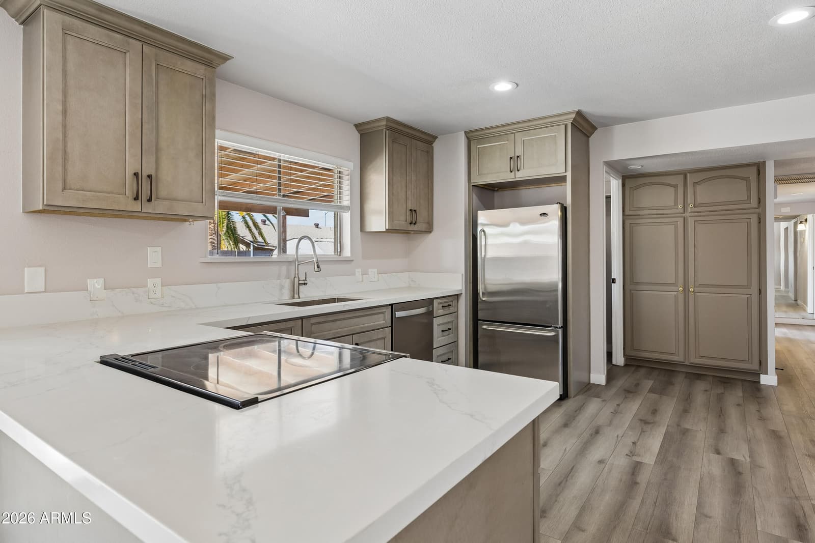 12409 N Columbine Drive, Phoenix, AZ 85029 — photo 3 of 15