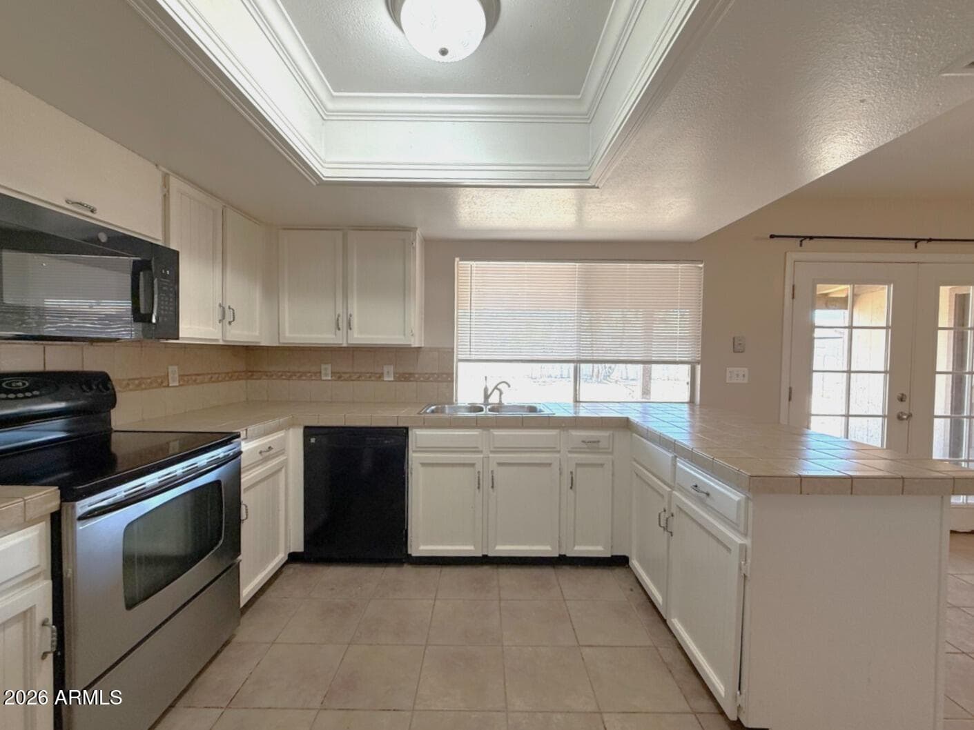 4826 W HATCHER Road, Glendale, AZ 85302 — photo 4 of 18