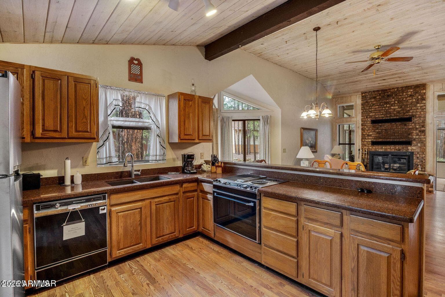 6383 WILD CAT Way, Pinetop, AZ 85935 — photo 9 of 25