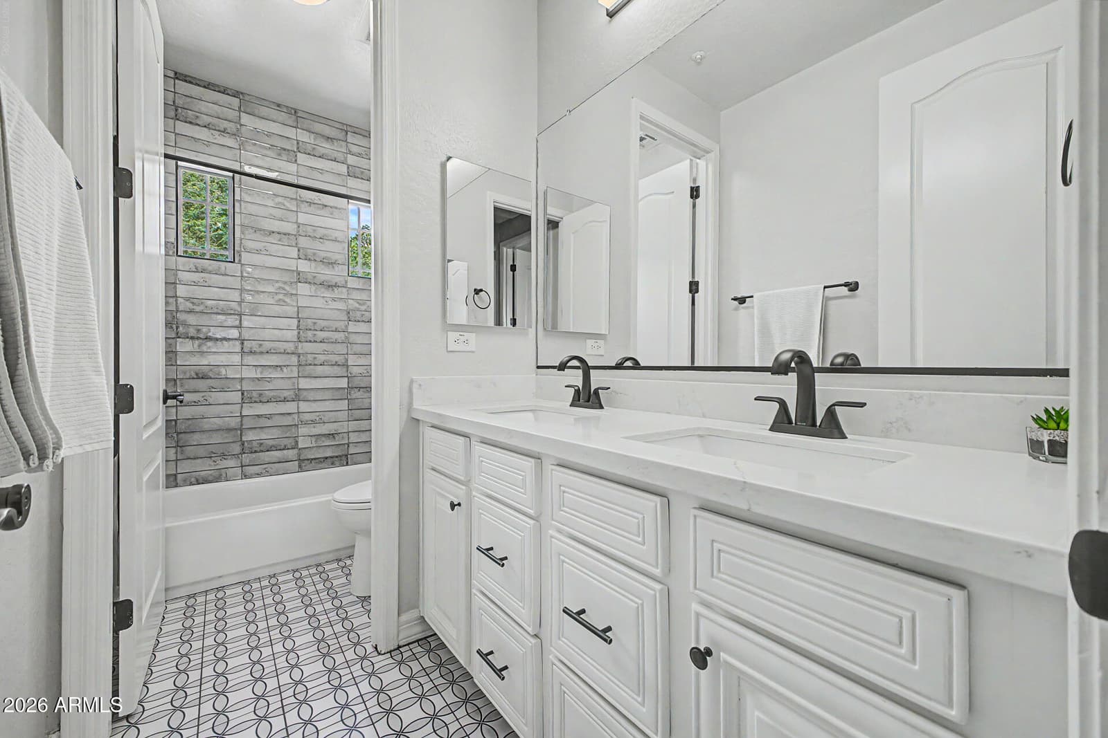 13091 W CHUCKS Avenue, Peoria, AZ 85383 — photo 34 of 75