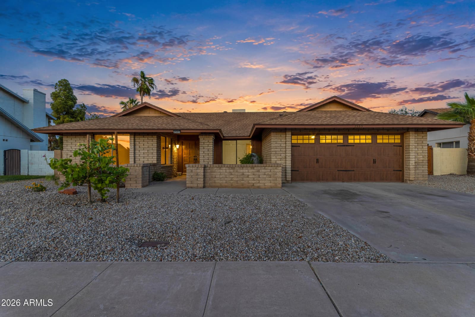2555 S EL DORADO Street, Mesa, AZ 85202 — photo 4 of 60