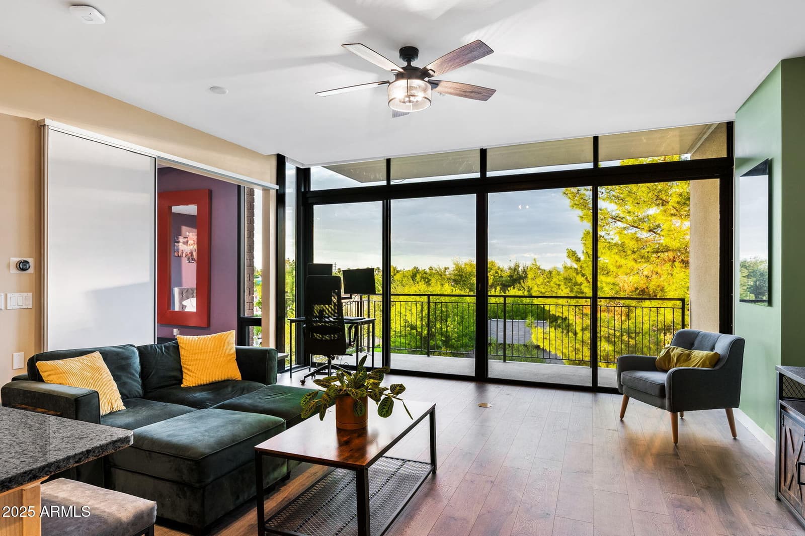 208 W PORTLAND Street 360, Phoenix, AZ 85003 — photo 3 of 34