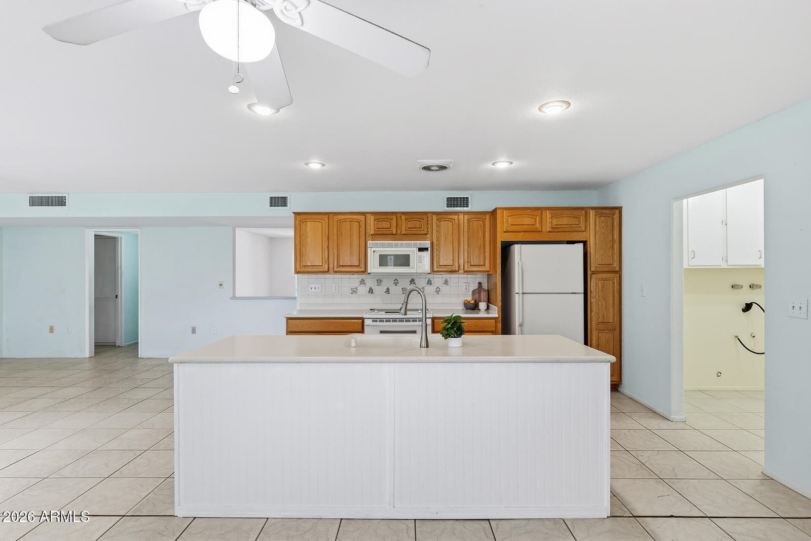 10339 W PRAIRIE HILLS Circle, Sun City, AZ 85351 — photo 16 of 32