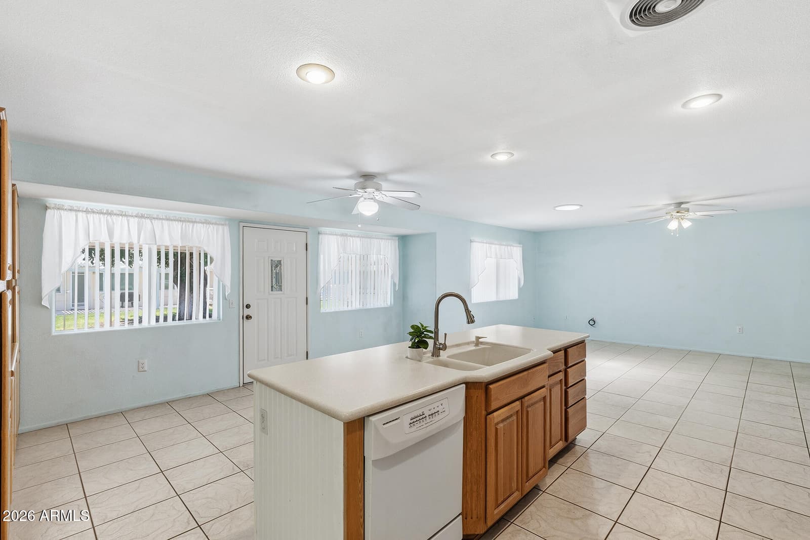 10339 W PRAIRIE HILLS Circle, Sun City, AZ 85351 — photo 17 of 32