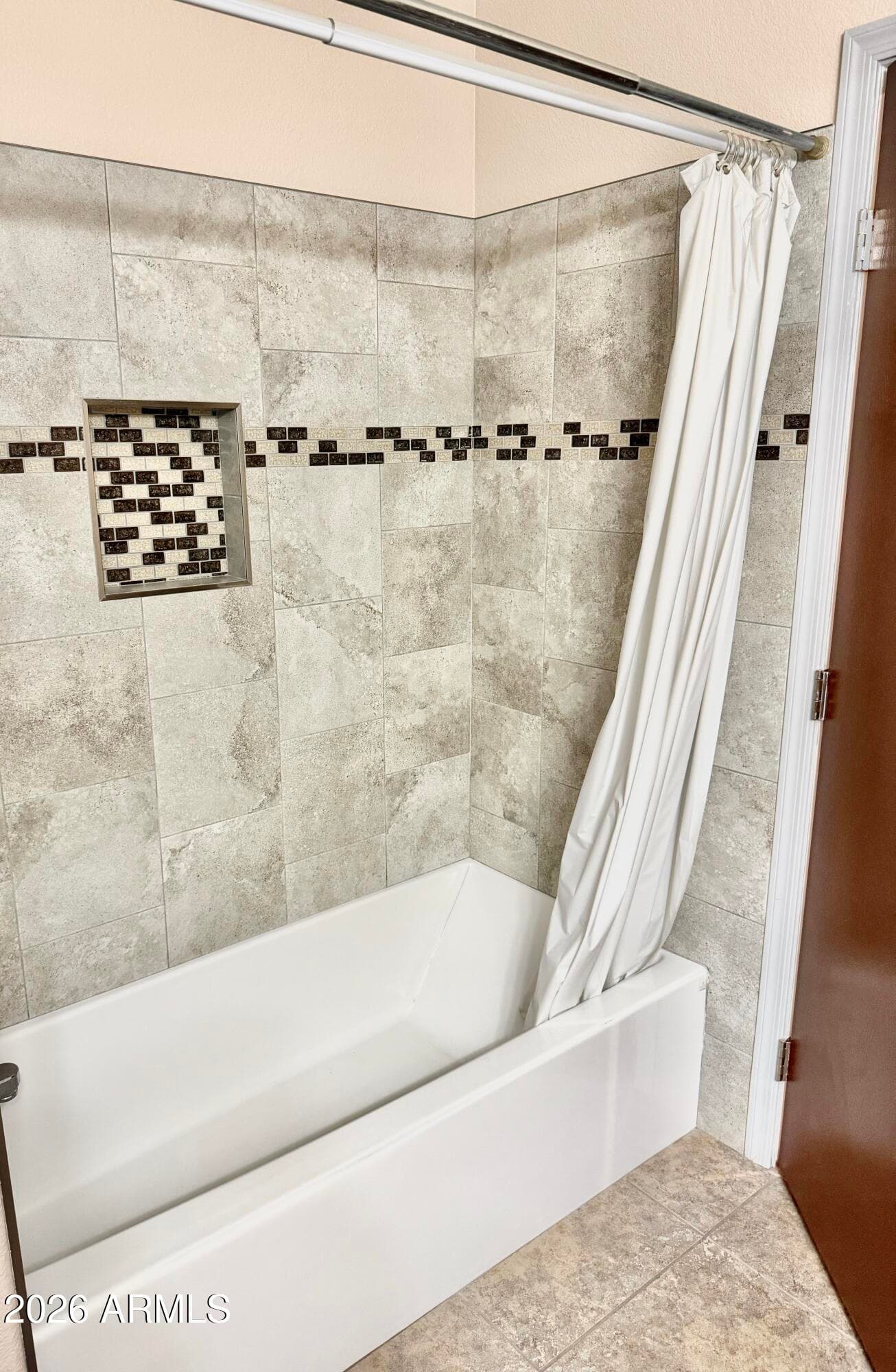 752 E COWBOY COVE Trail, San Tan Valley, AZ 85143 — photo 16 of 38
