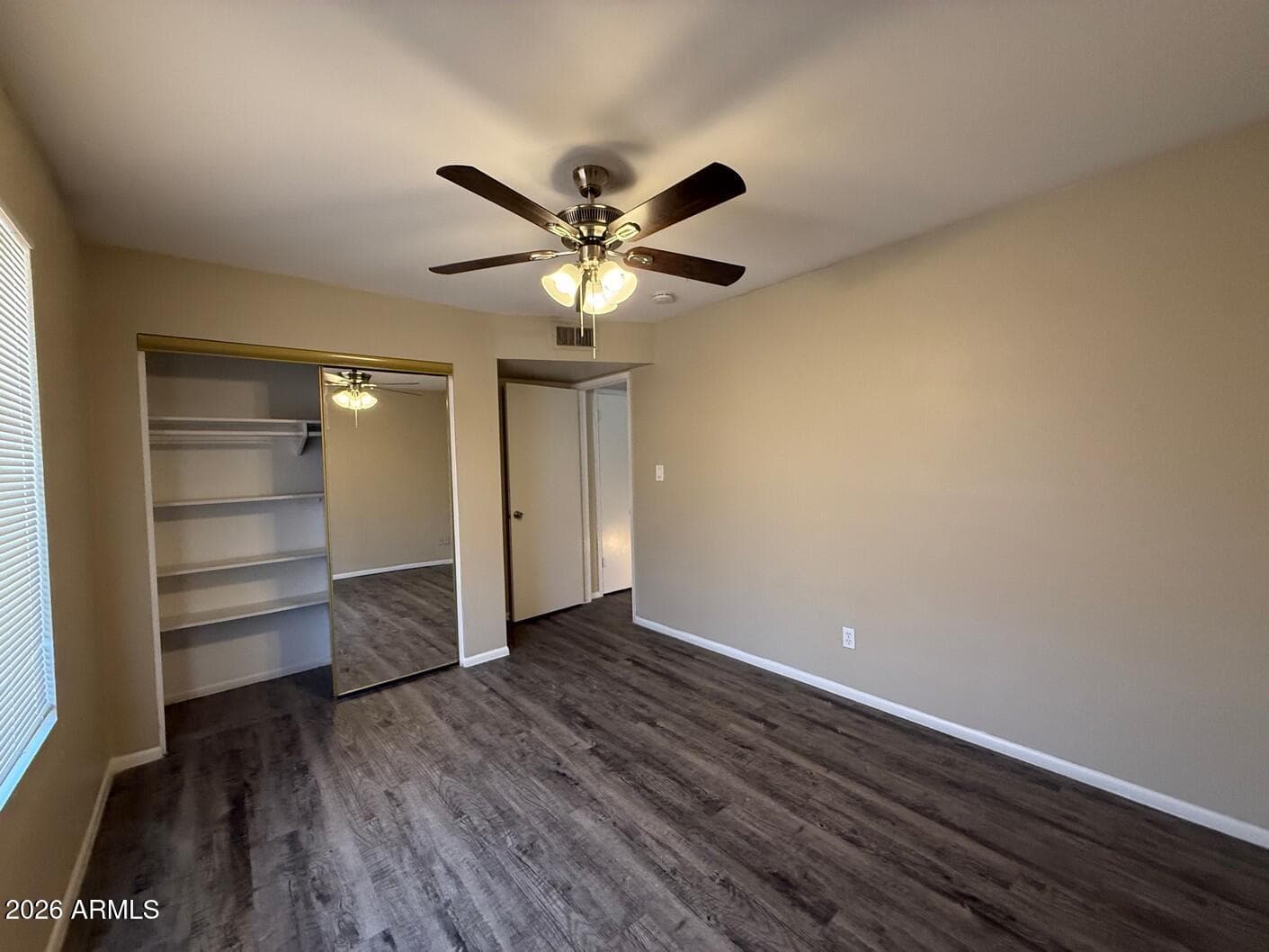 4212 W CINNABAR Avenue, Phoenix, AZ 85051 — photo 8 of 20