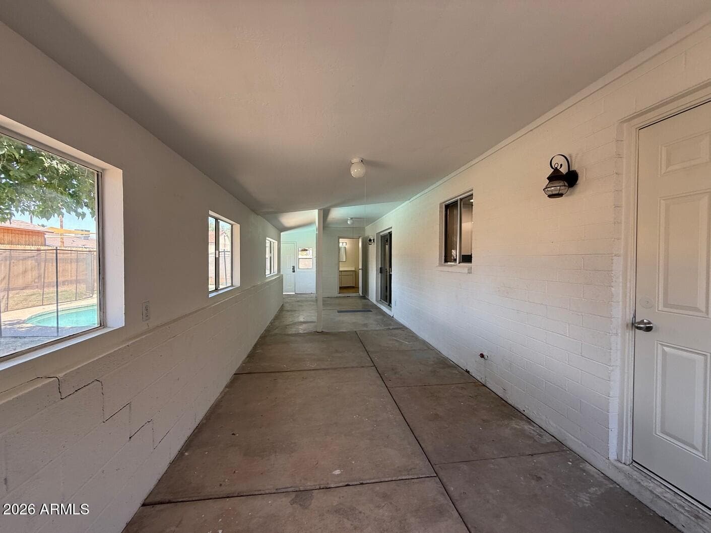 4212 W CINNABAR Avenue, Phoenix, AZ 85051 — photo 10 of 20