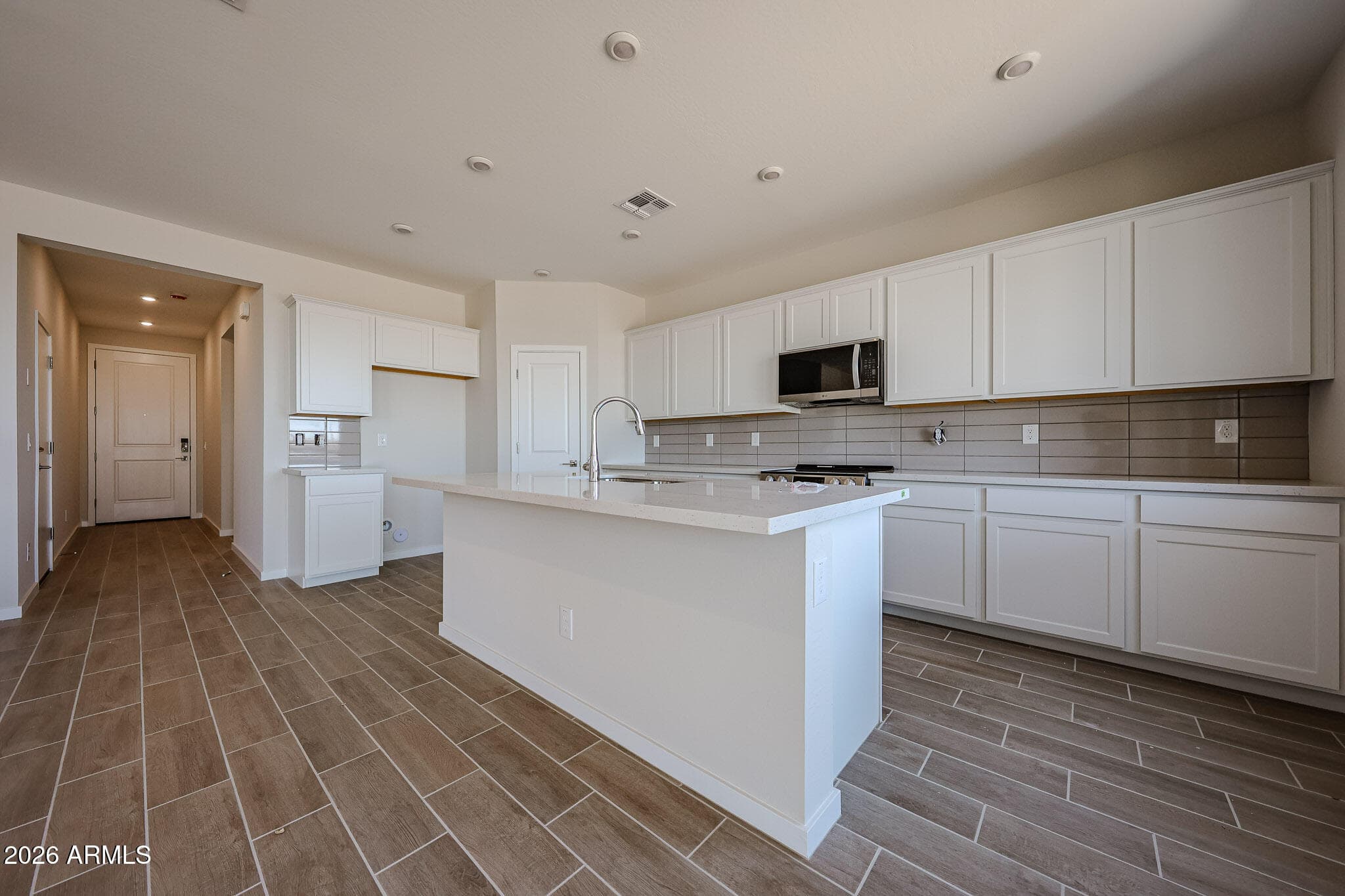 6187 E CROCKETT Way, San Tan Valley, AZ 85144 — photo 3 of 32