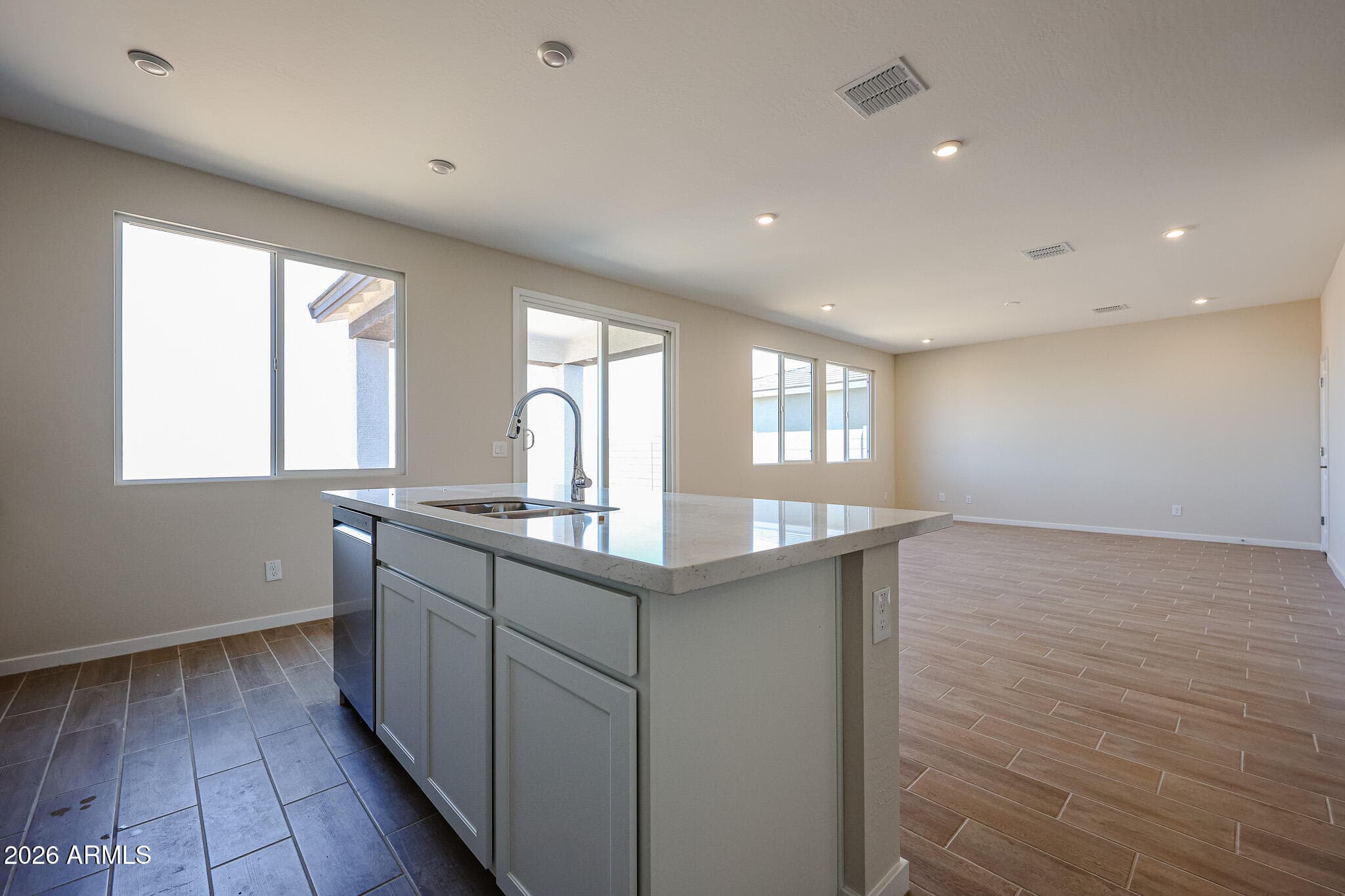 6187 E CROCKETT Way, San Tan Valley, AZ 85144 — photo 5 of 32
