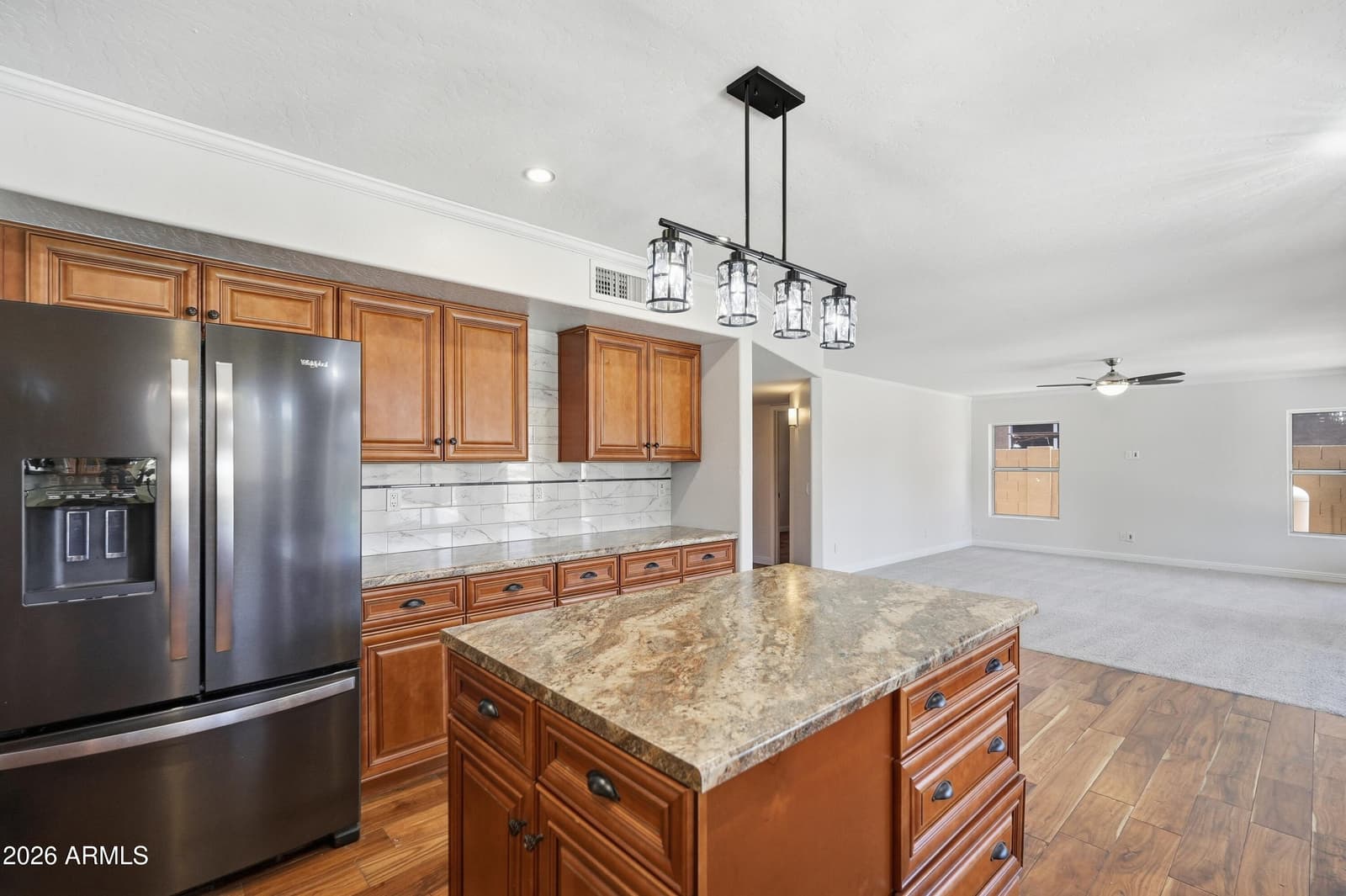 1231 W ISLANDIA Drive, Gilbert, AZ 85233 — photo 8 of 26