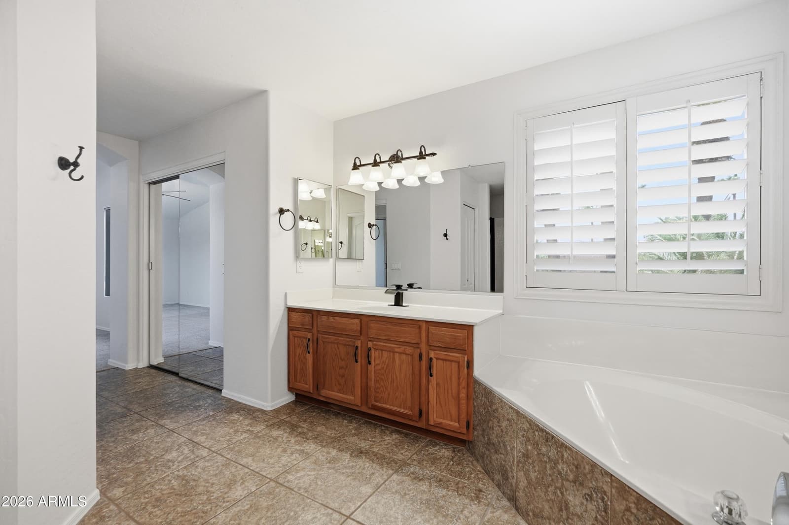 1231 W ISLANDIA Drive, Gilbert, AZ 85233 — photo 18 of 26