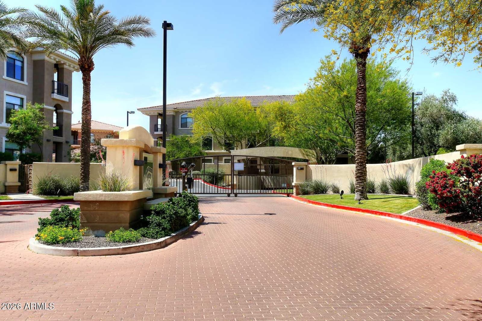 11640 N TATUM Boulevard 2045, Phoenix, AZ 85028 — photo 15 of 38