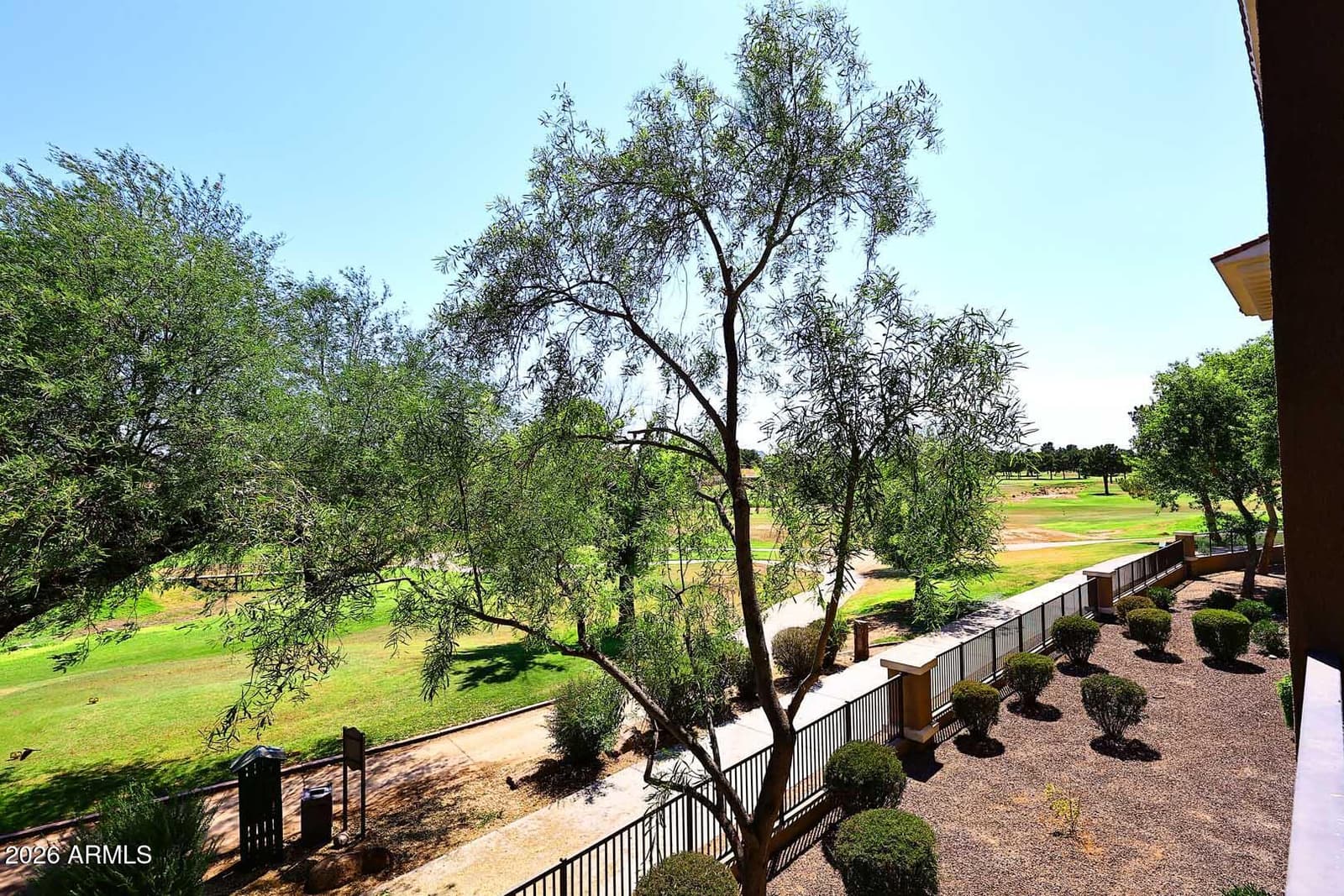 11640 N TATUM Boulevard 2045, Phoenix, AZ 85028 — photo 4 of 38