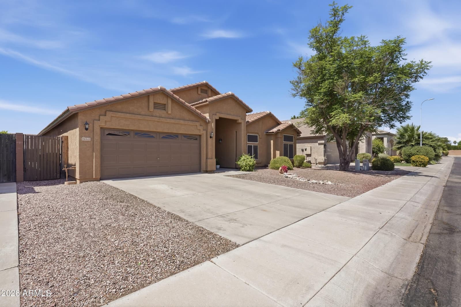 4441 E COTTONWOOD Lane, Phoenix, AZ 85048 — photo 4 of 38