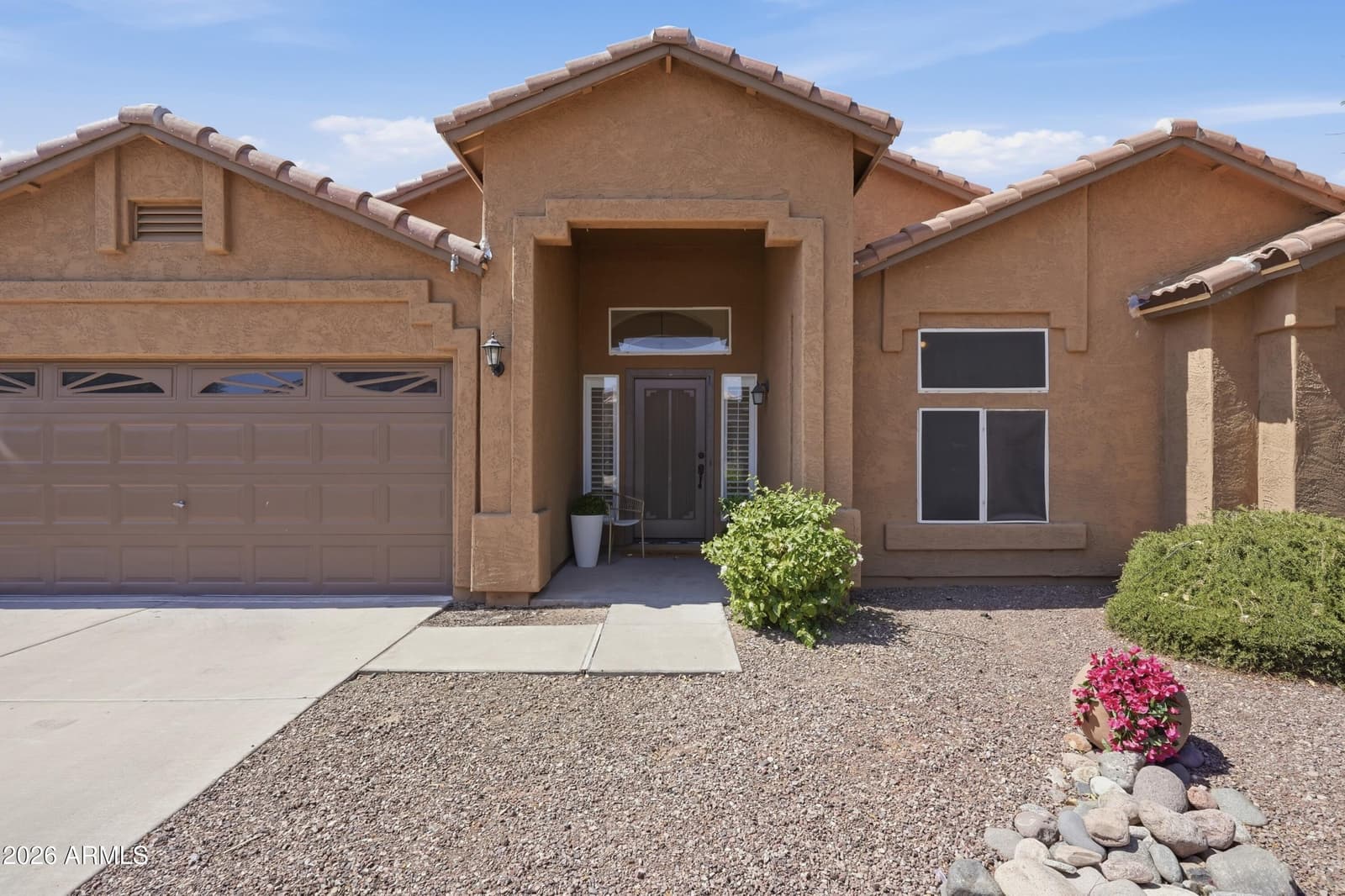 4441 E COTTONWOOD Lane, Phoenix, AZ 85048 — photo 6 of 38