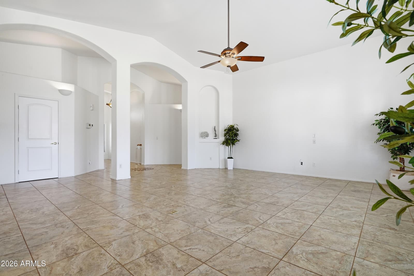 4441 E COTTONWOOD Lane, Phoenix, AZ 85048 — photo 19 of 38