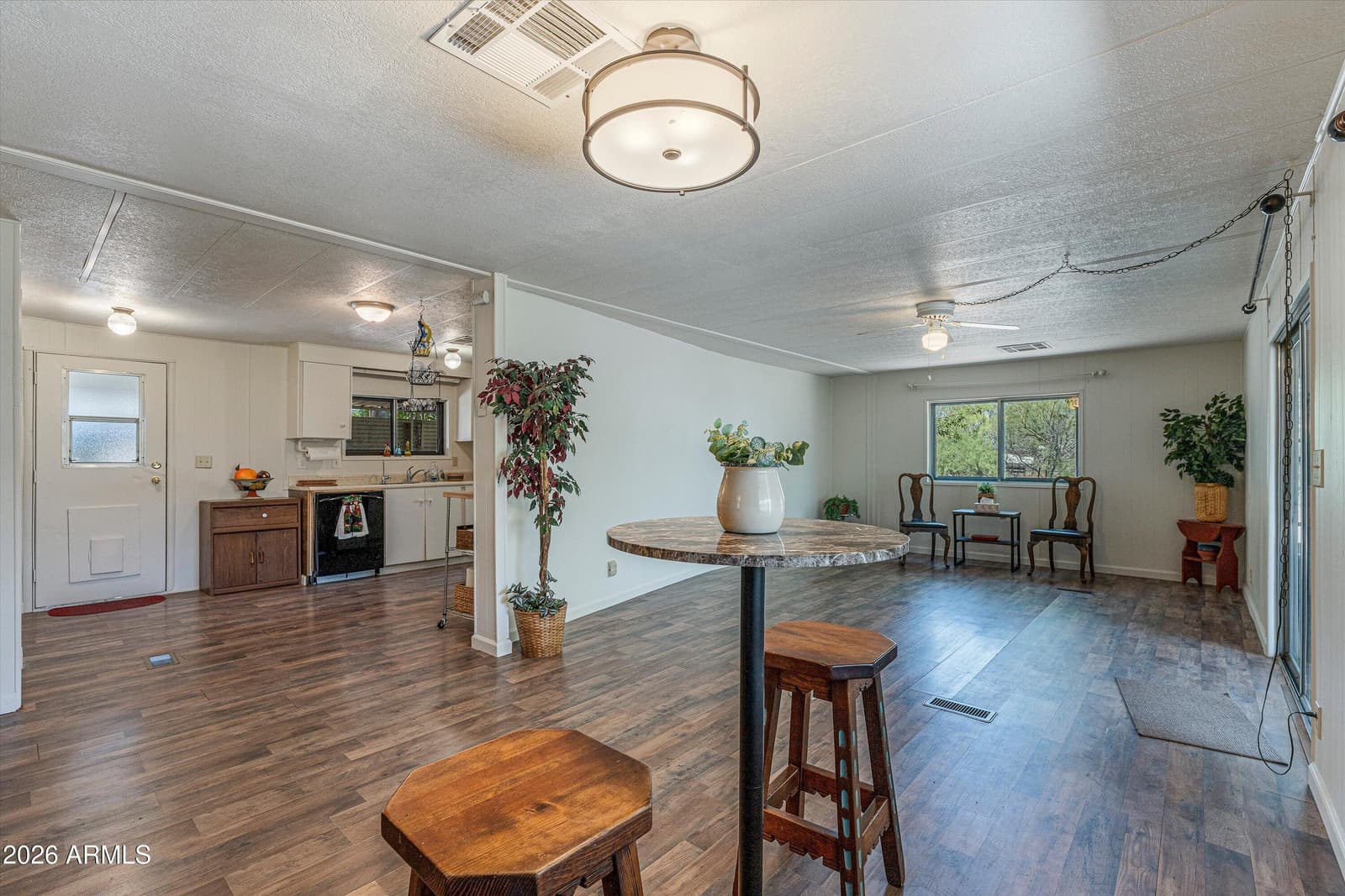 3165 W ROBIN Road, Benson, AZ 85602 — photo 10 of 33