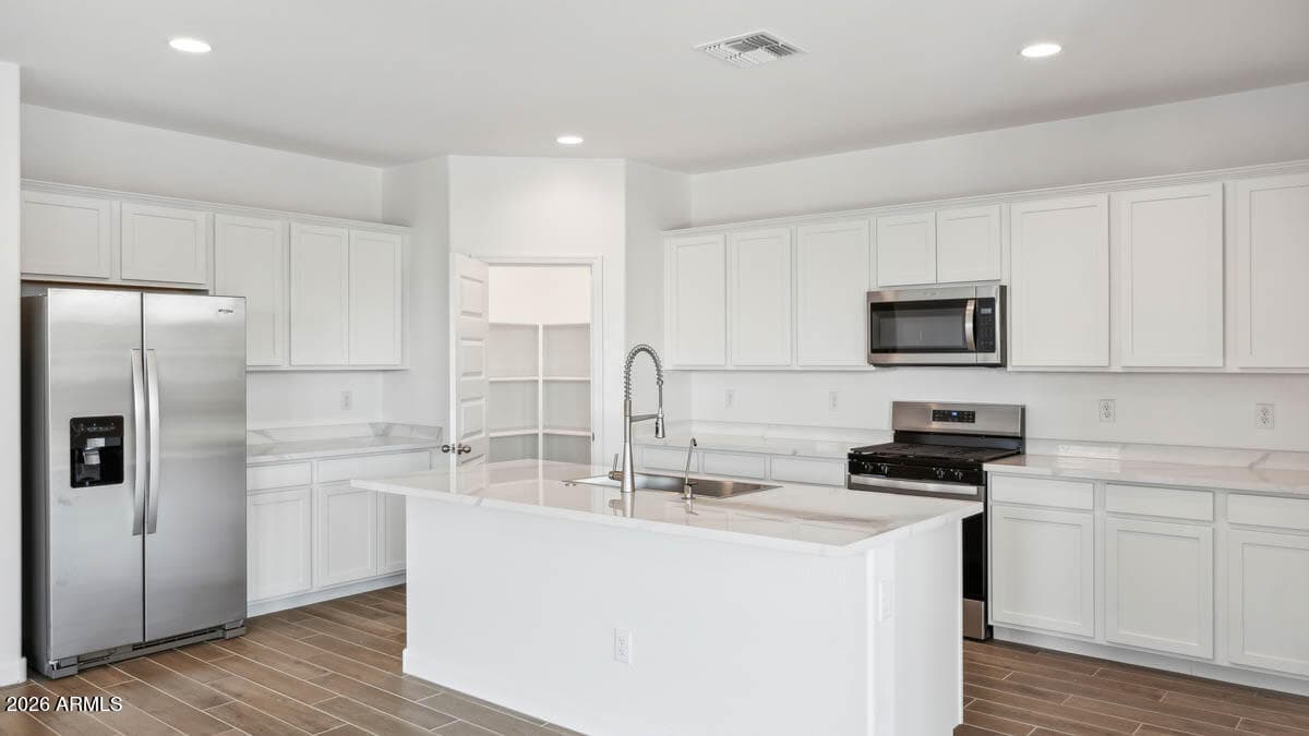 2561 W Solstice Avenue, Apache Junction, AZ 85120 — photo 4 of 22