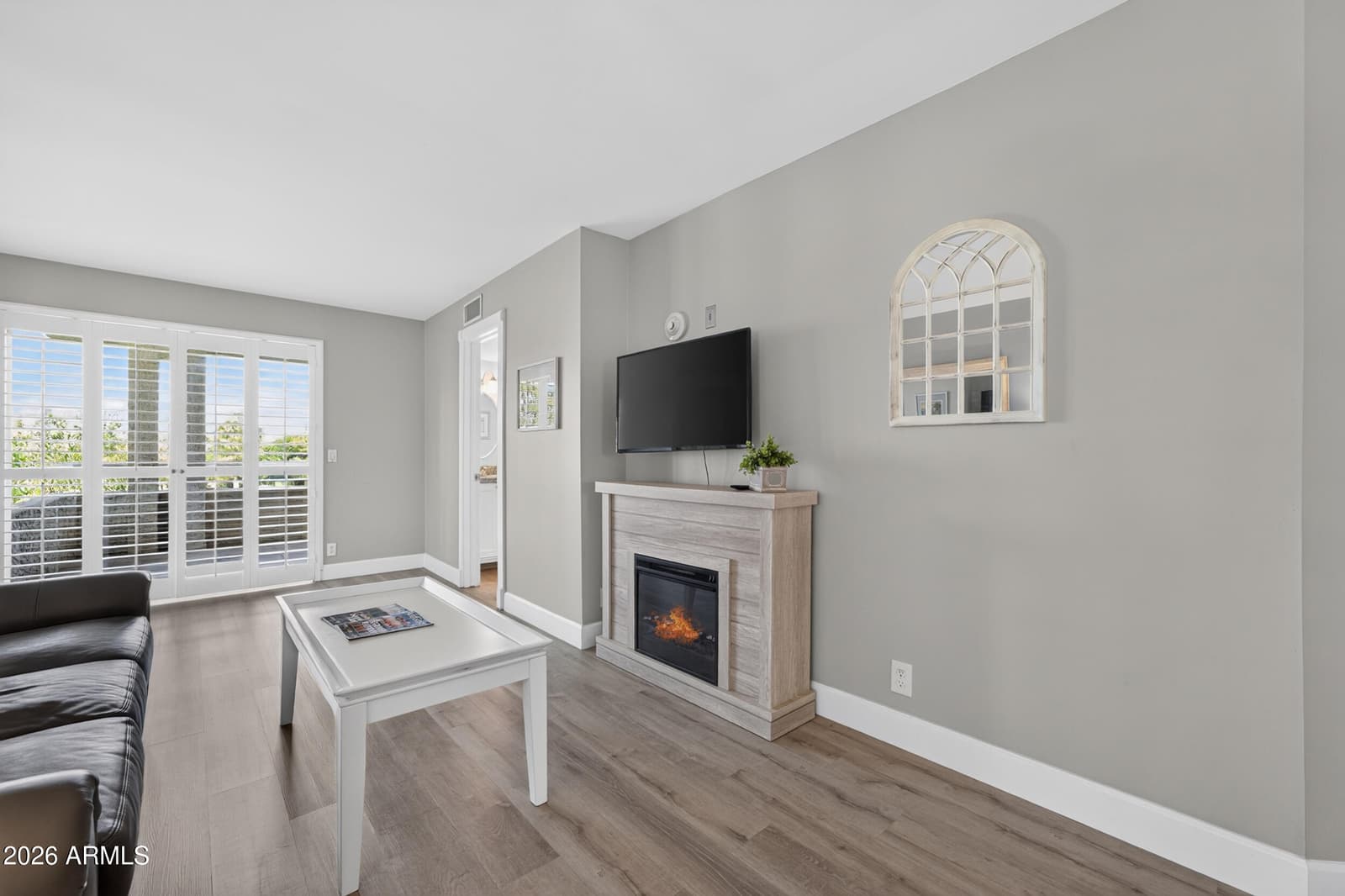 5102 N 31ST Place 433, Phoenix, AZ 85016 — photo 4 of 44