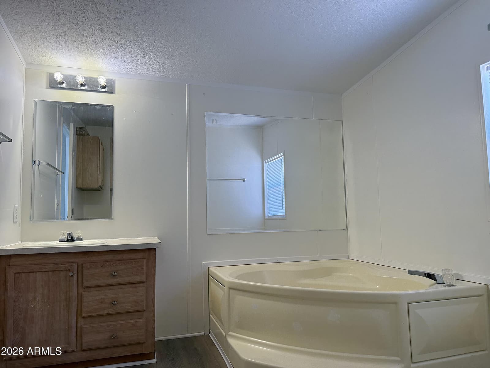1030 N HUNT RANCH Trail, Huachuca City, AZ 85616 — photo 10 of 23