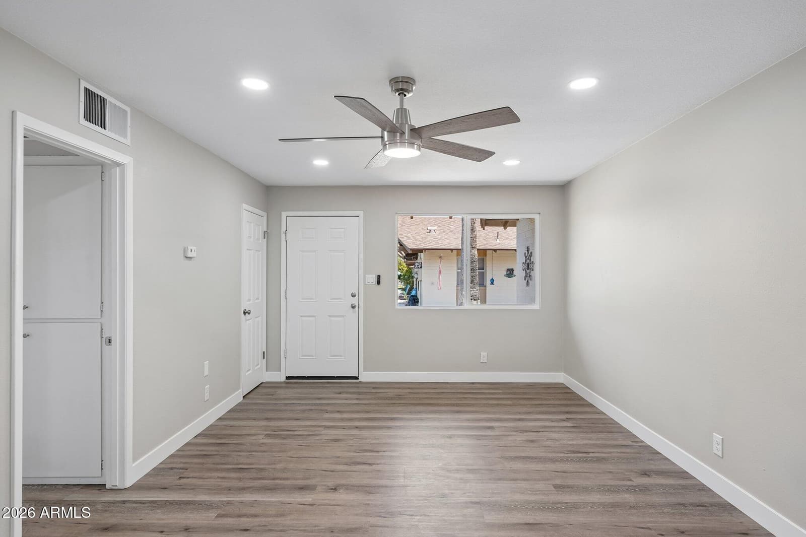 6721 E MCDOWELL Road D302, Scottsdale, AZ 85257 — photo 5 of 37