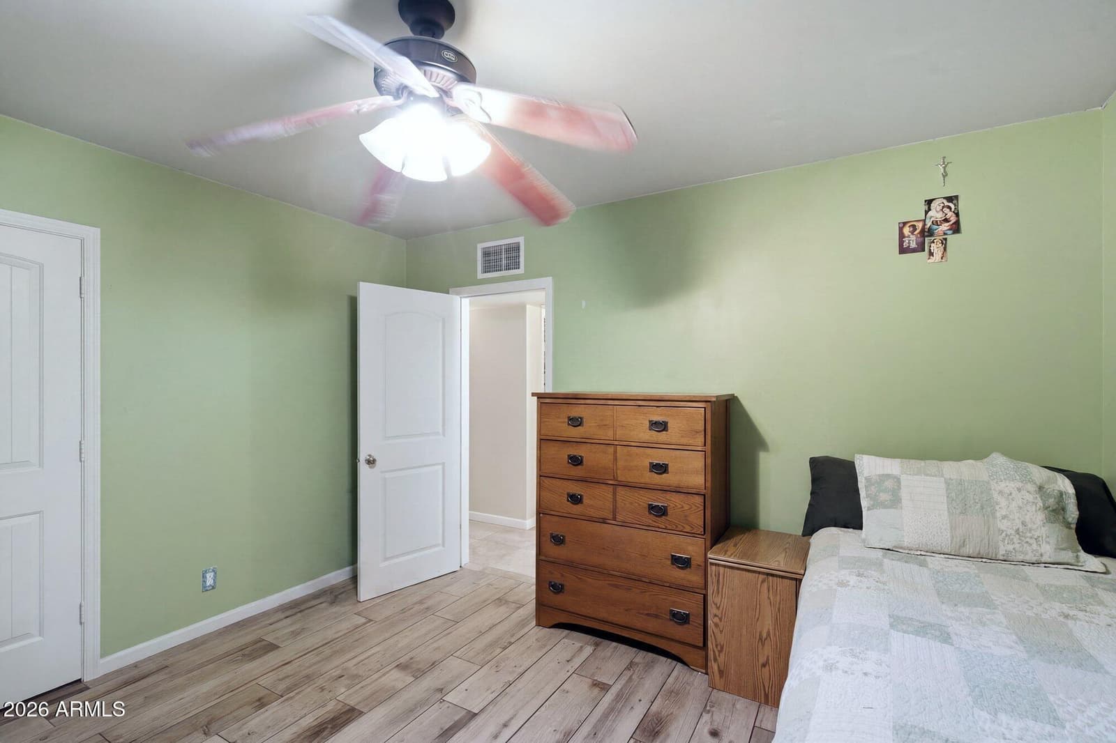 4045 E CAMBRIDGE Avenue, Phoenix, AZ 85008 — photo 18 of 33