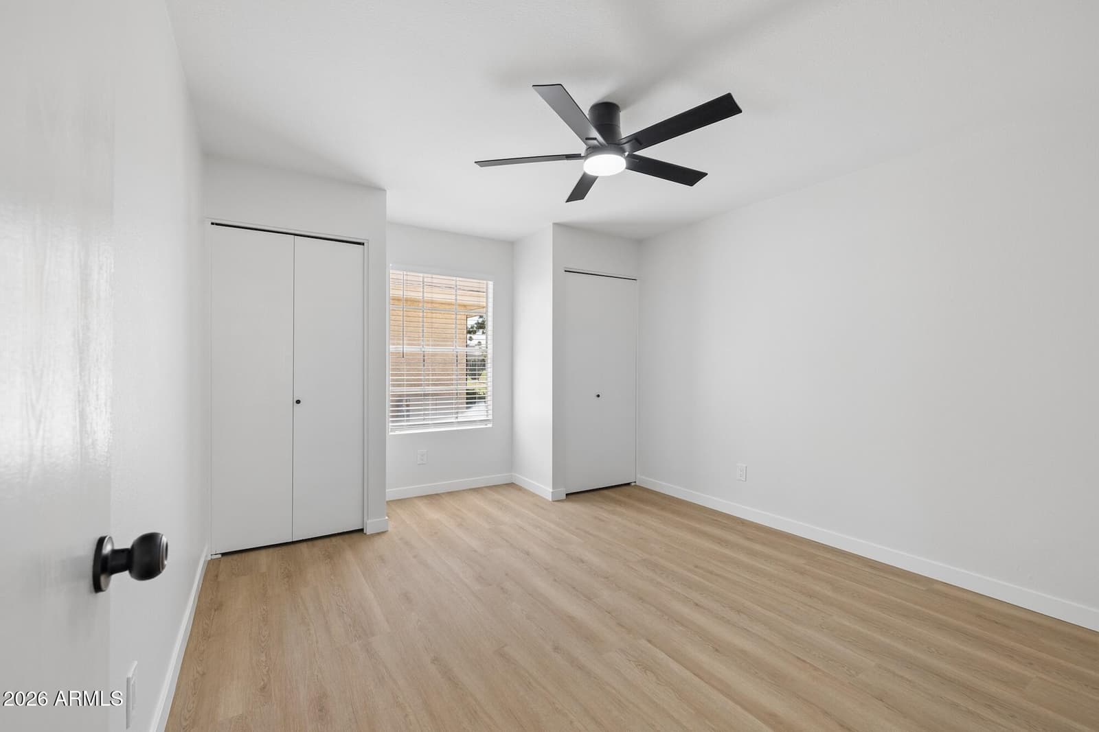 6701 S JENTILLY Lane, Tempe, AZ 85283 — photo 17 of 33