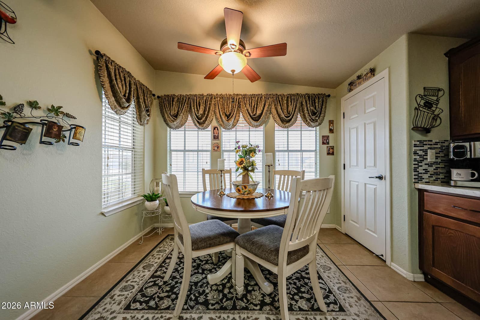 3301 S GOLDFIELD Road 4020, Apache Junction, AZ 85119 — photo 17 of 79