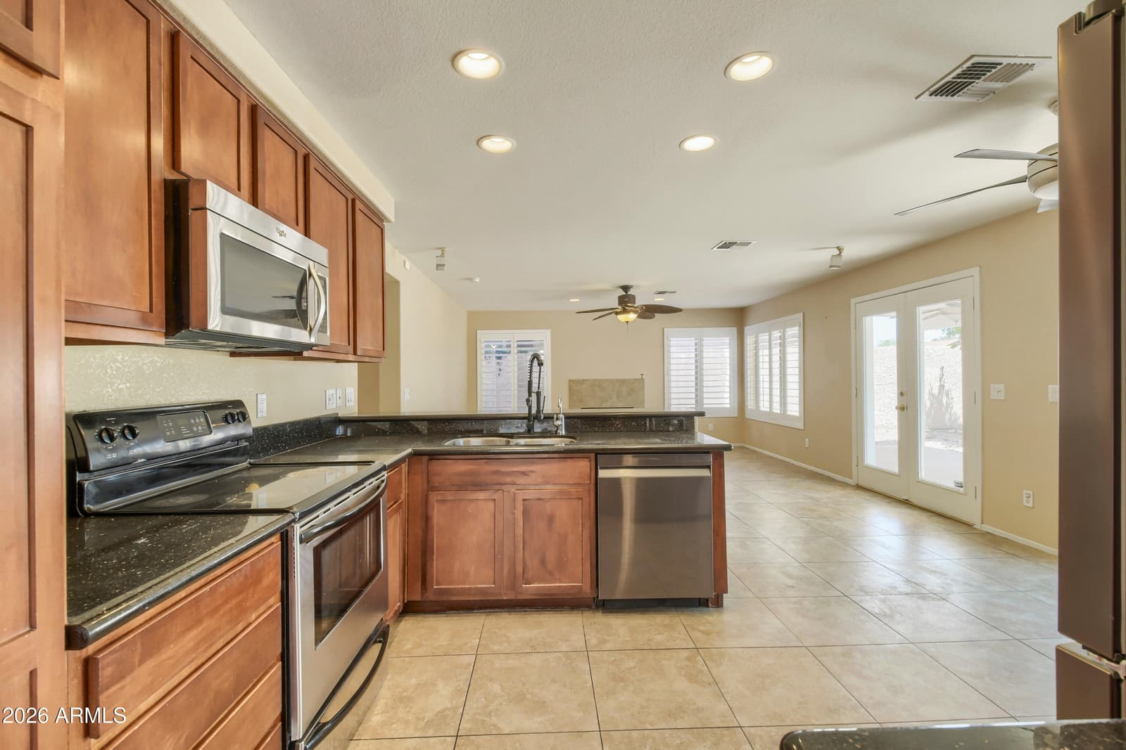 4618 E GOLDFINCH GATE Lane, Phoenix, AZ 85044 — photo 9 of 36